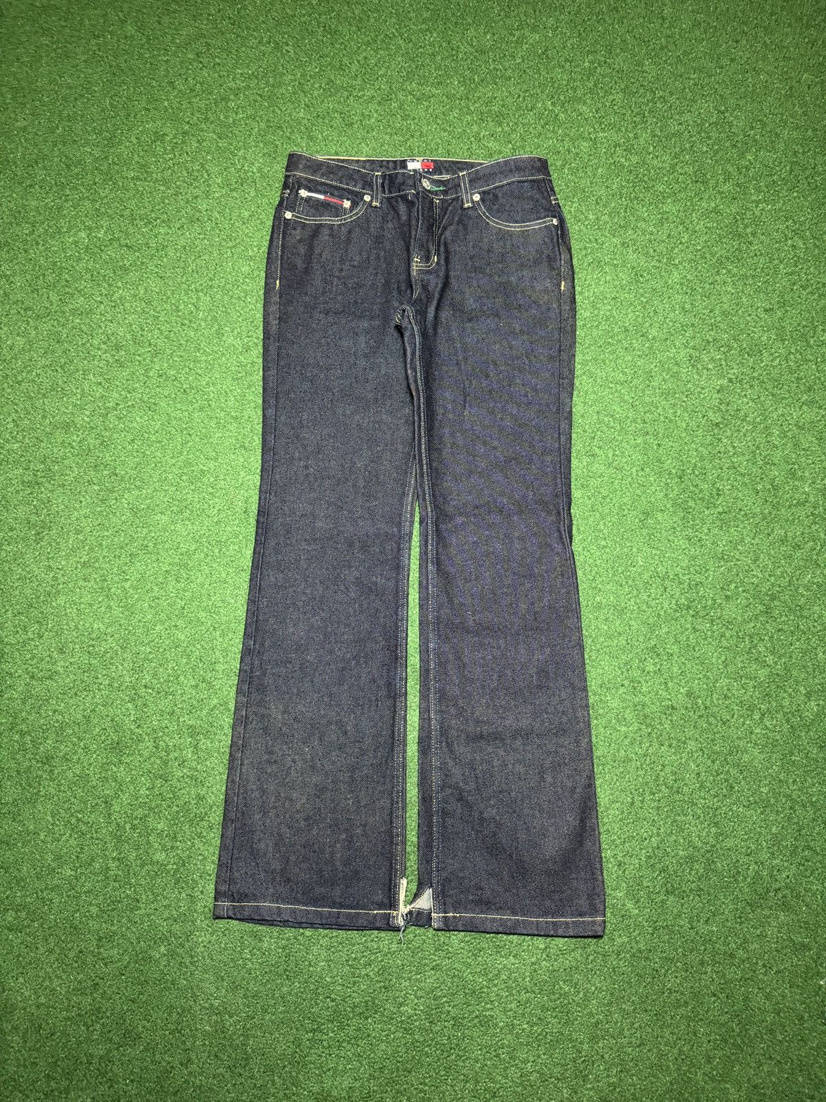 Tommy Hilfiger Y2K Tommy Hilifiger Flare Bootcut Womens 9 32x32 Jeans Size 32" / US 10 / IT 46 - 3 Thumbnail
