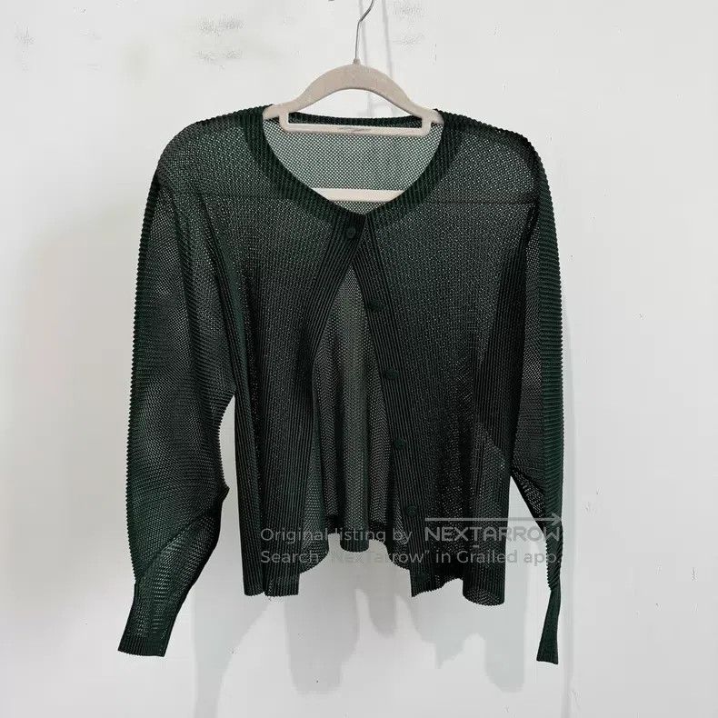 Issey Miyake Issey Miyake Green Long-Sleeve Top Size L / US 10 / IT 46 - 1 Thumbnail