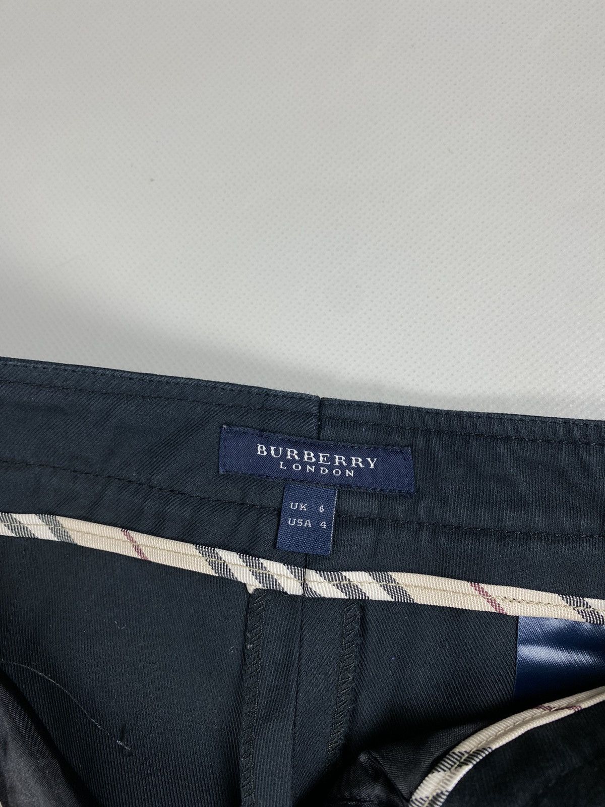 Burberry × Vintage Burberry London Vintage Dress Pants Trousers Bondage Size 27" / US 4 / IT 40 - 13 Thumbnail