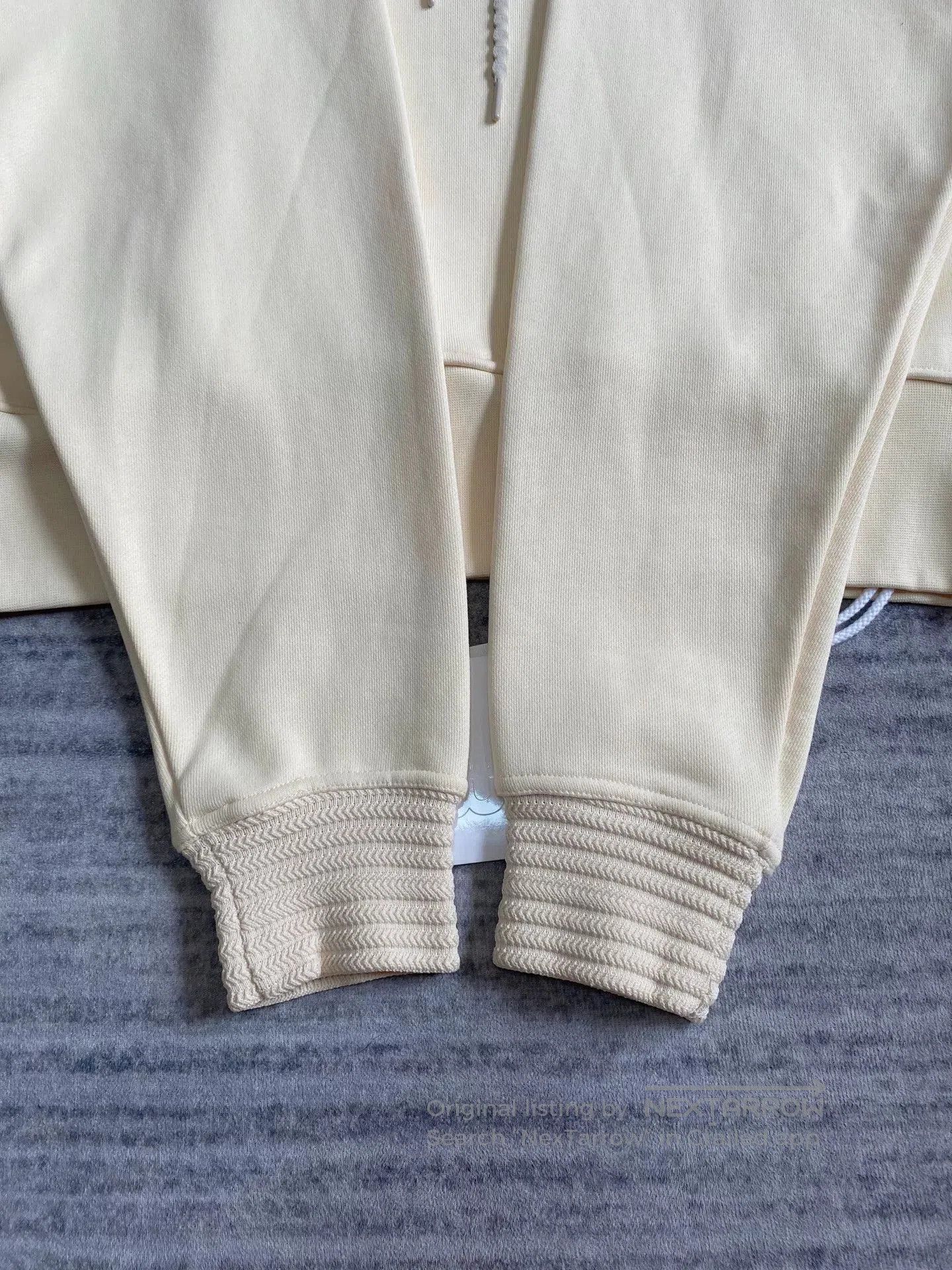 Other cream embroidered hoodie with drawstrings. Size S / US 4 / IT 40 - 5 Thumbnail
