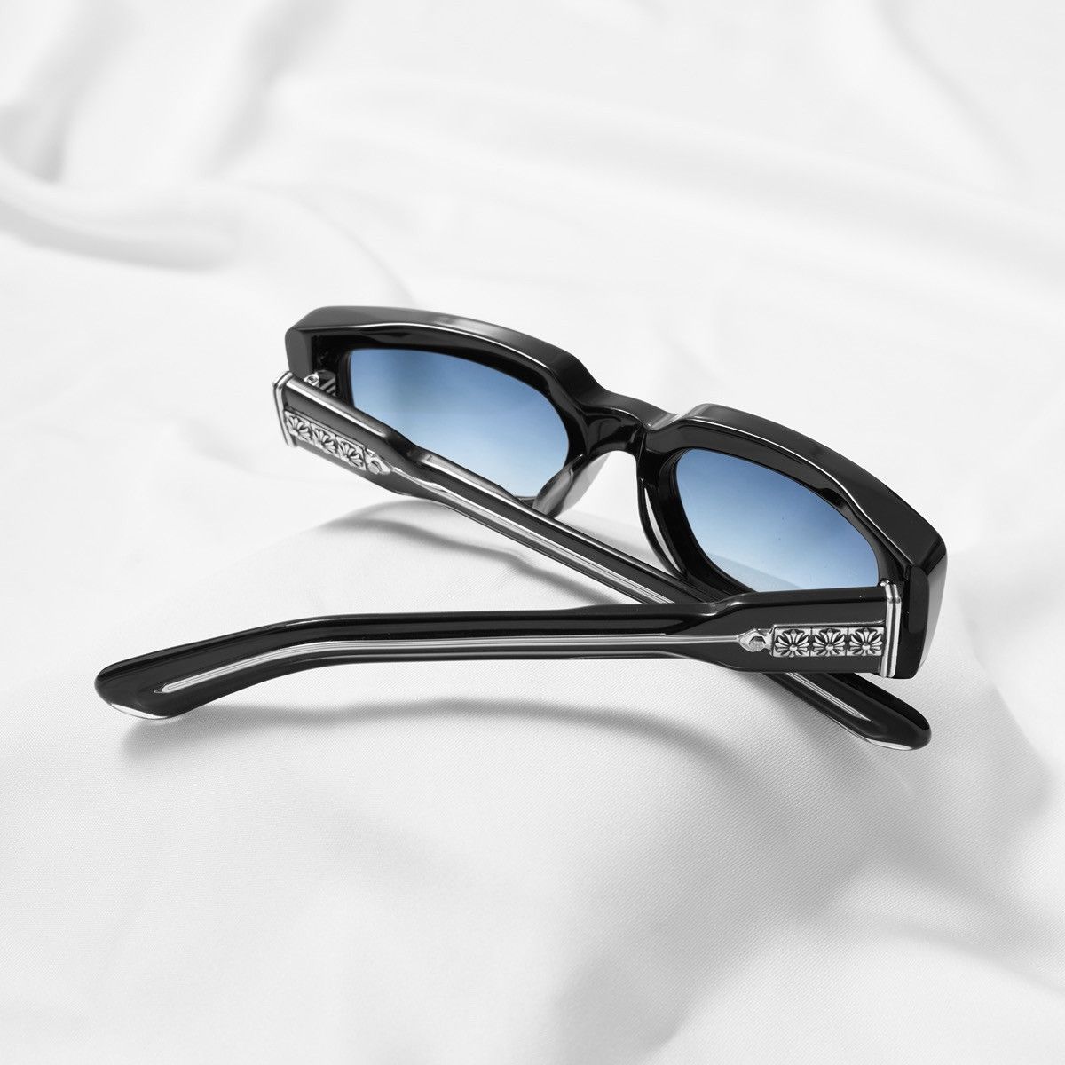 Chrome Hearts CHROME HEARTS ZELDA BLACK SUNGLASSES Size ONE SIZE - 7 Thumbnail