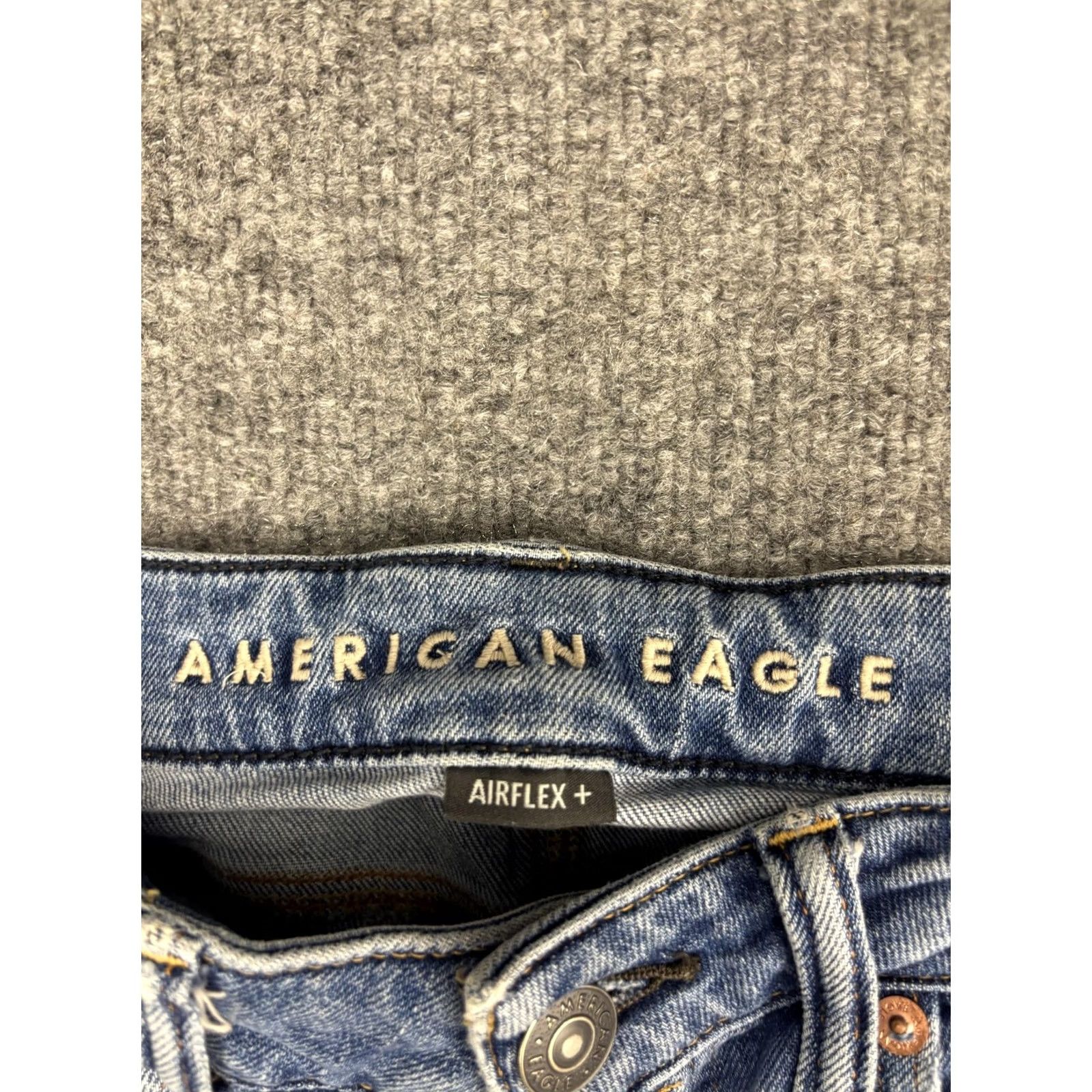Vintage American Eagle Athletic Skinny Jeans Mens 28x30 Light Wash Blue Airflex+ Stretch Jeans Size US 28 / EU 44 - 2 Thumbnail
