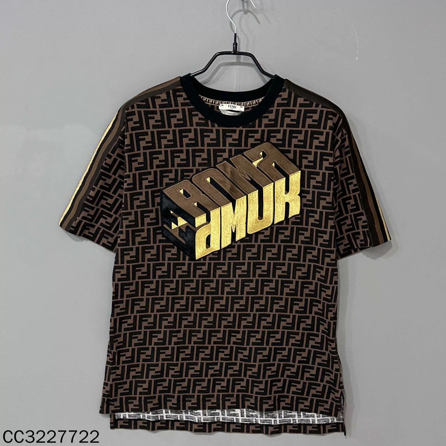 Fendi FENDI 3D Embroidered FF Allover Print Short-Sleeve XS Size XS / US 0-2 / IT 36-38 - 1 Thumbnail