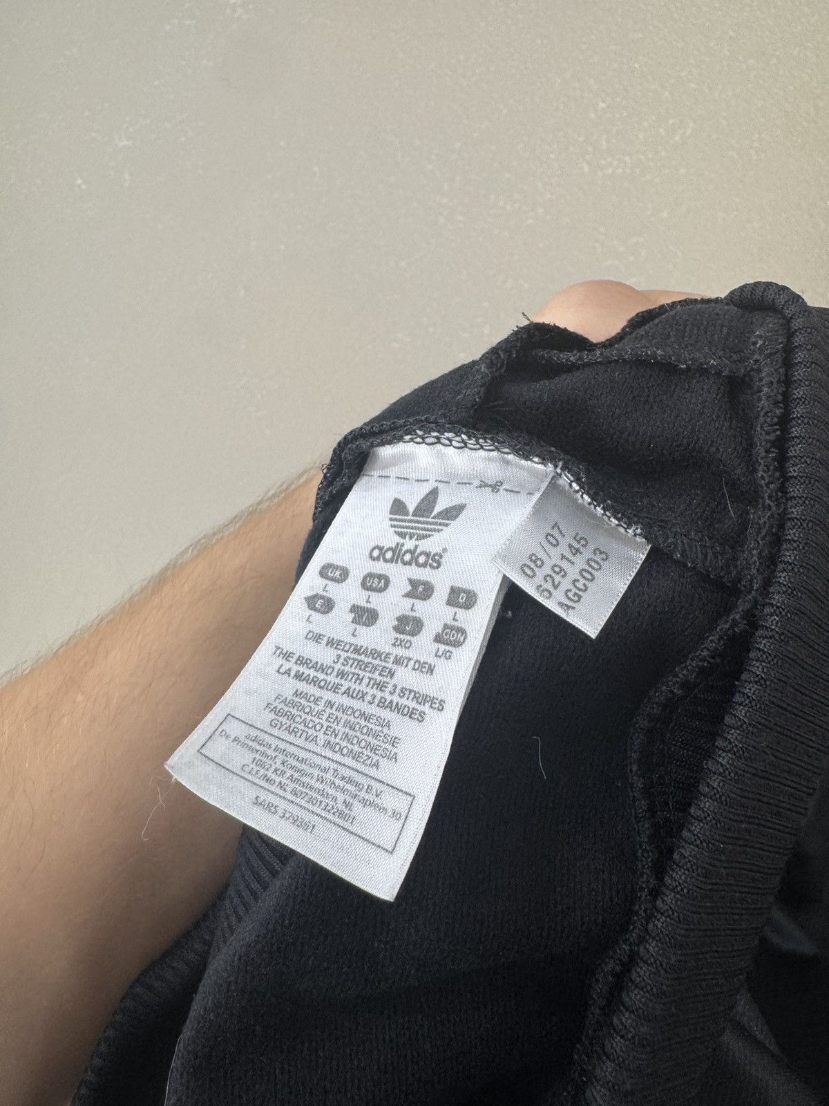 Adidas Vintage Adidas Chile 62 Limited Track Jacket Black Size US L / EU 52-54 / 3 - 4 Thumbnail