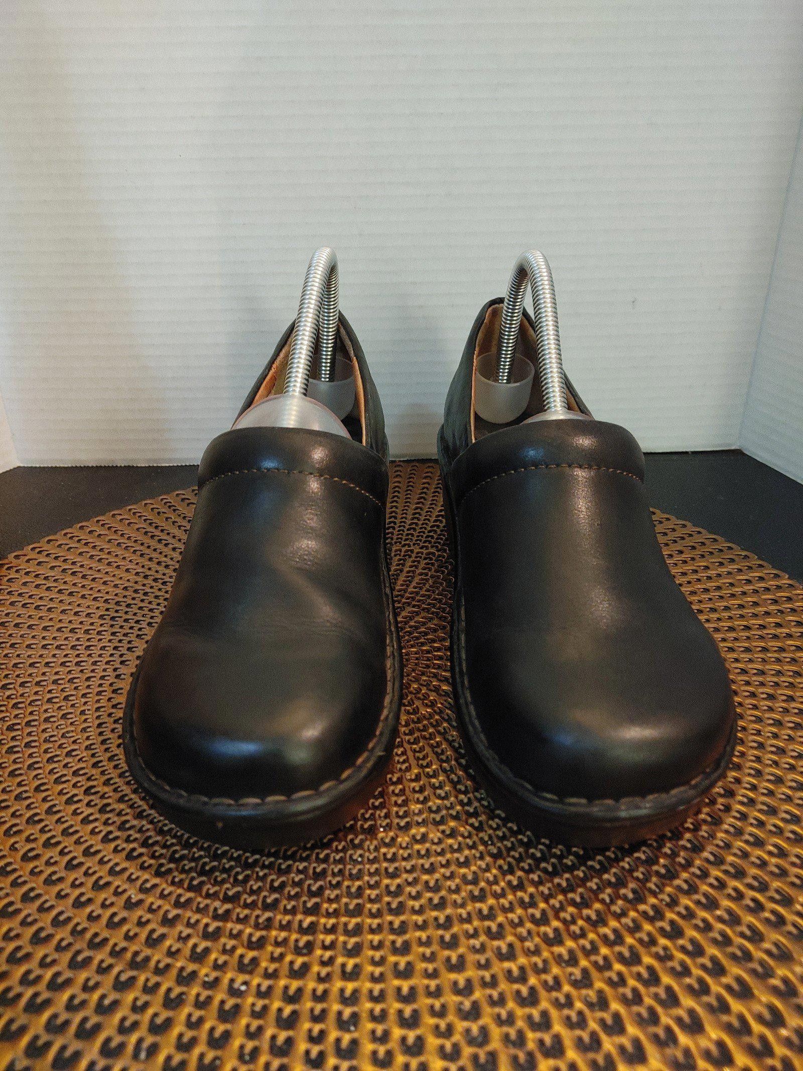 Born Born Toby Slip On Size 8.5 Size US 8.5 / IT 38.5 - 2 Thumbnail