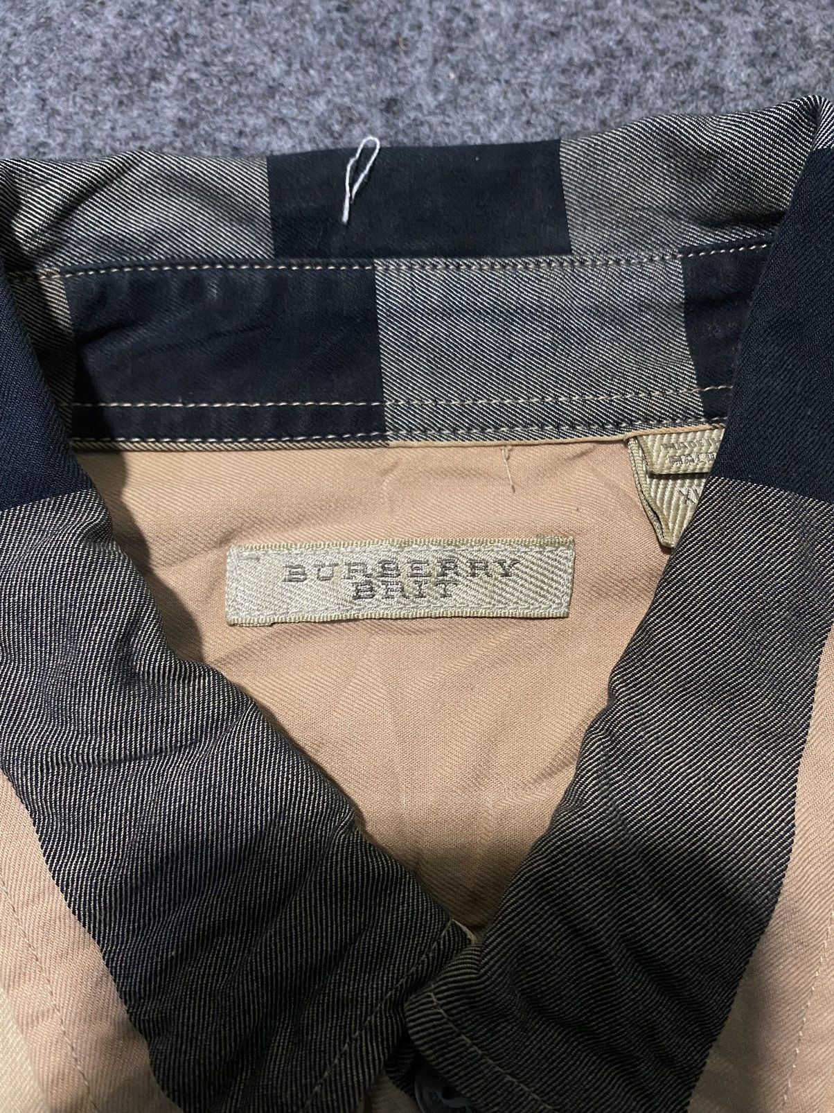 Burberry Burberry Brit Check Long Shirt 🫶 Size US XL / EU 56 / 4 - 9 Thumbnail