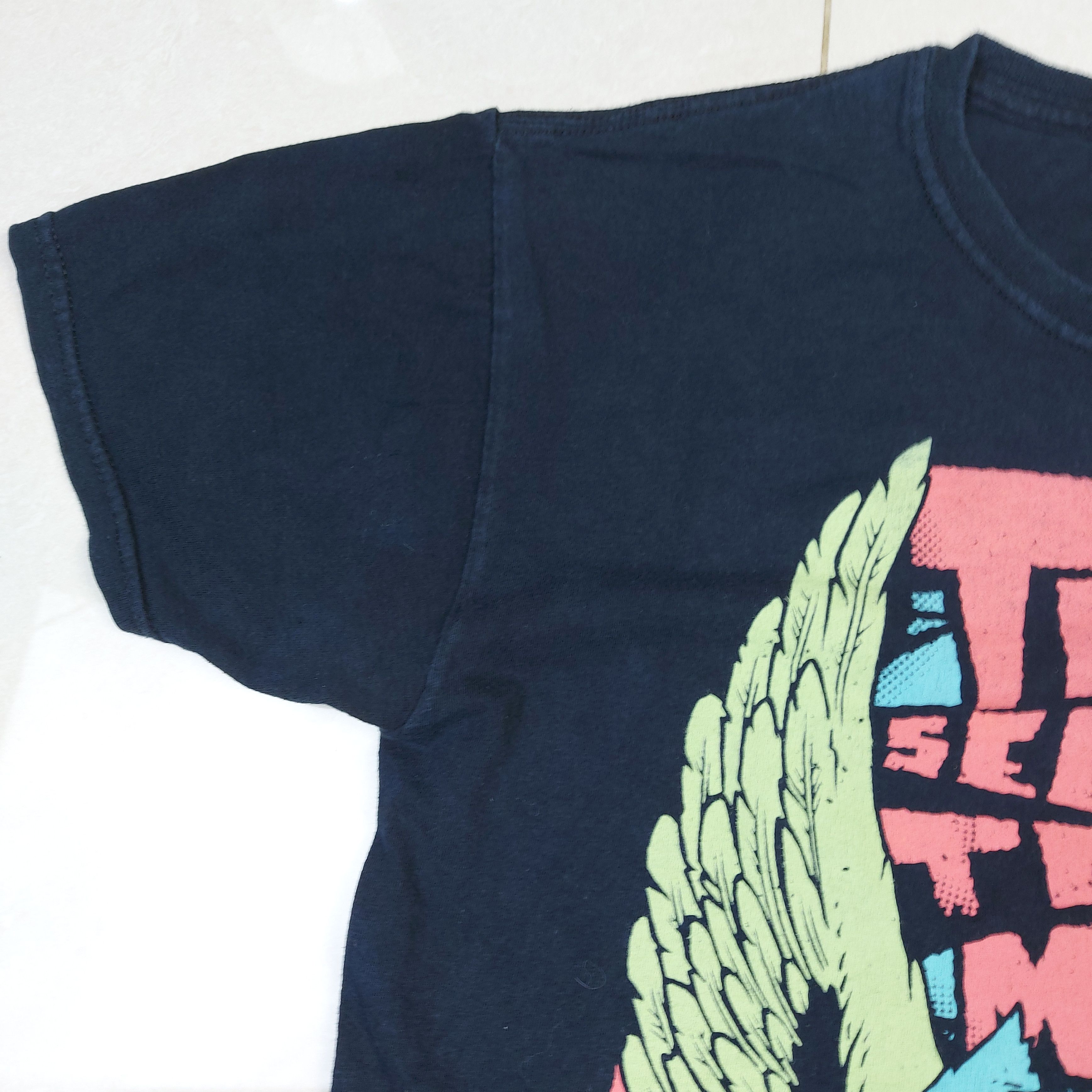 Band Tees Vintage Y2K Thirty Seconds to Mars Band MySpace Era TEE Size US M / EU 48-50 / 2 - 10 Thumbnail
