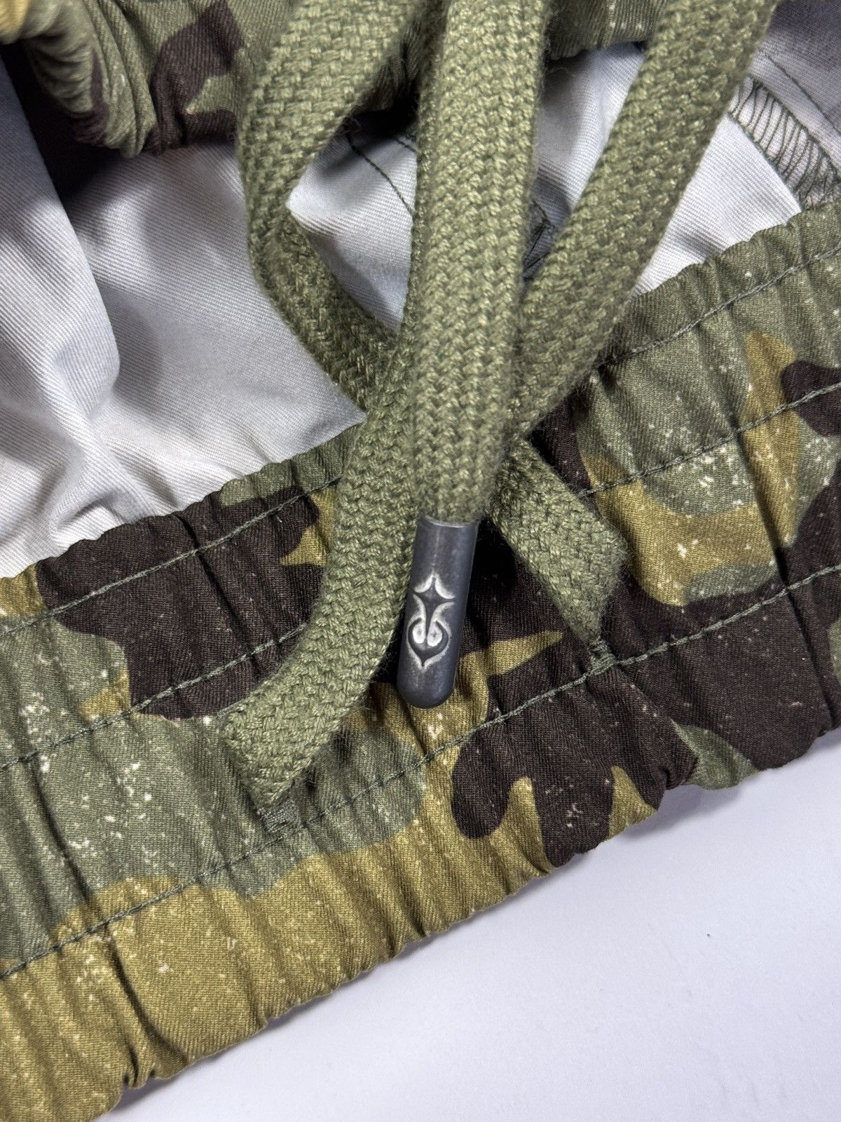Thug Club + ADIDAS CAMOUFLAGE PRINT TROUSERS Size US 34 / EU 50 - 6 Thumbnail