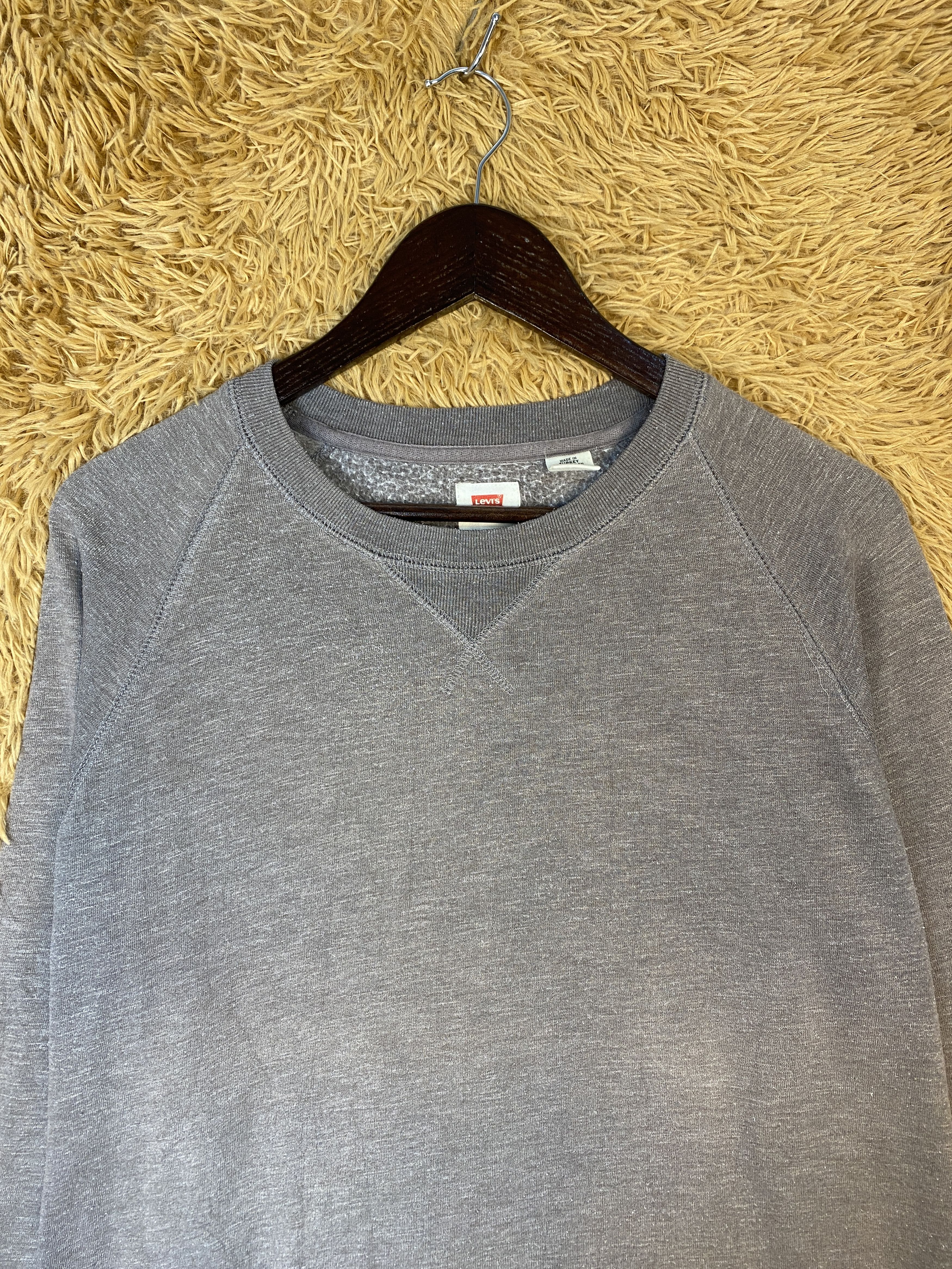 Levi's Vintage Levi's Plain V collar Sweatshirts PS0401 Size US M / EU 48-50 / 2 - 2 Thumbnail