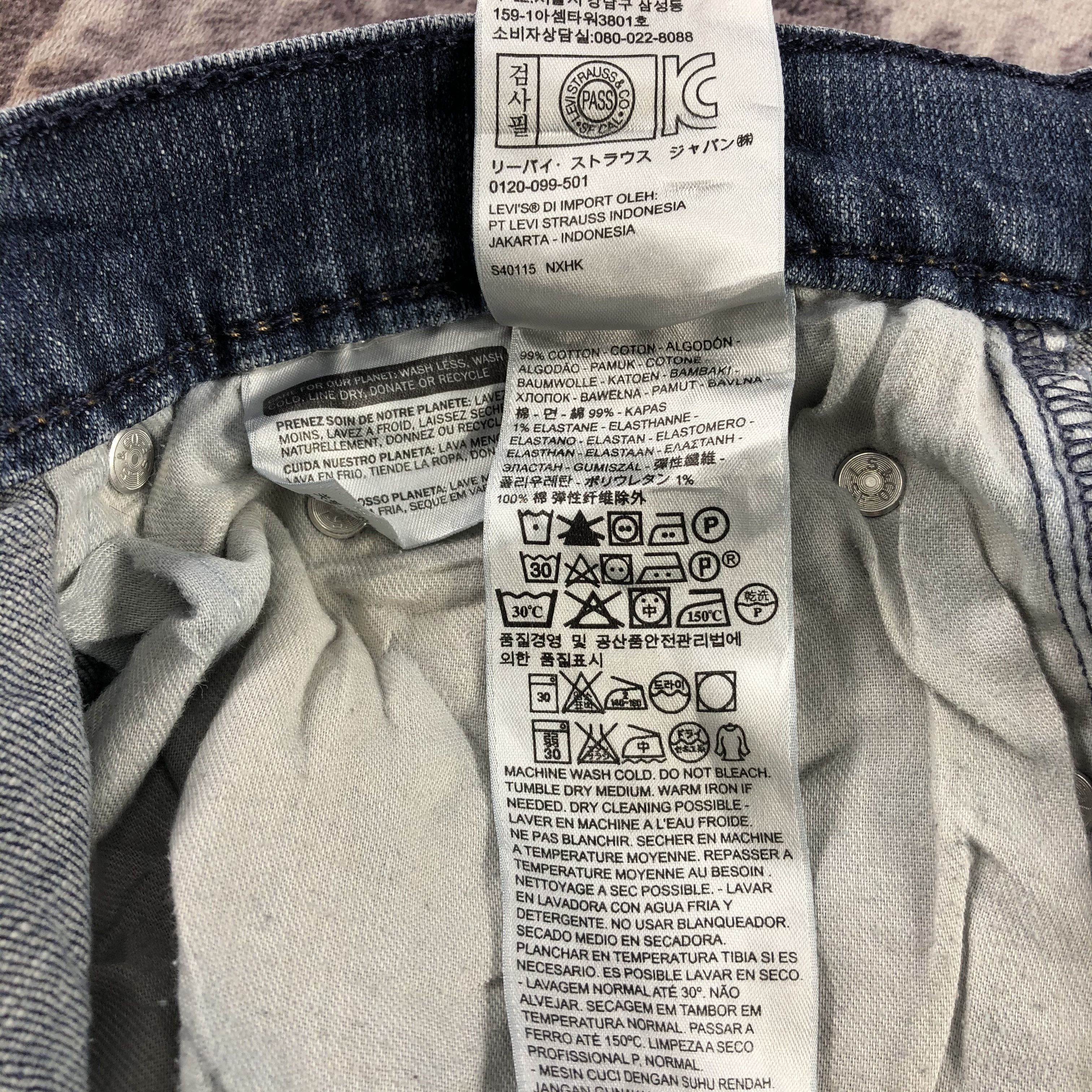 Levi's × Vintage Vintage Blue Wash Levis 559 Jeans-JM3181 Size US 32 / EU 48 - 12 Thumbnail