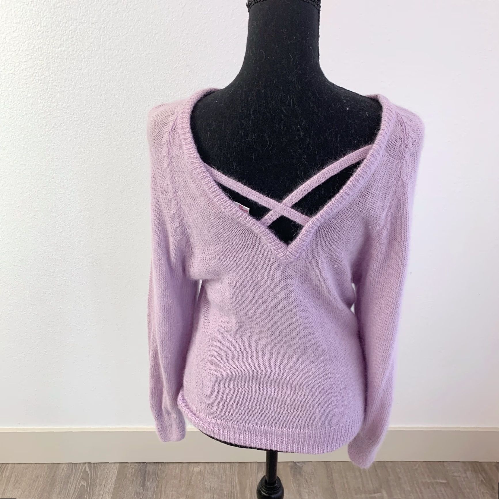 Vintage VINTAGE The Italian Mob Purple Angora Linen Cross Back Sweater L 90s Modern? Size L / US 10 / IT 46 - 4 Thumbnail