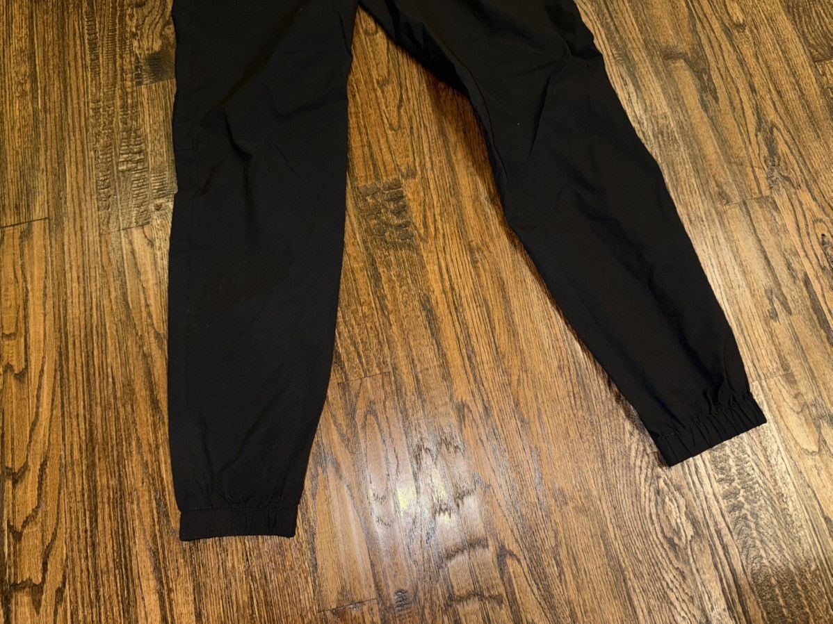Banana Republic × Lululemon × Nike Banana Republic BR Sport Motion Tech Joggers Black Size XS Size US 30 / EU 46 - 4 Thumbnail
