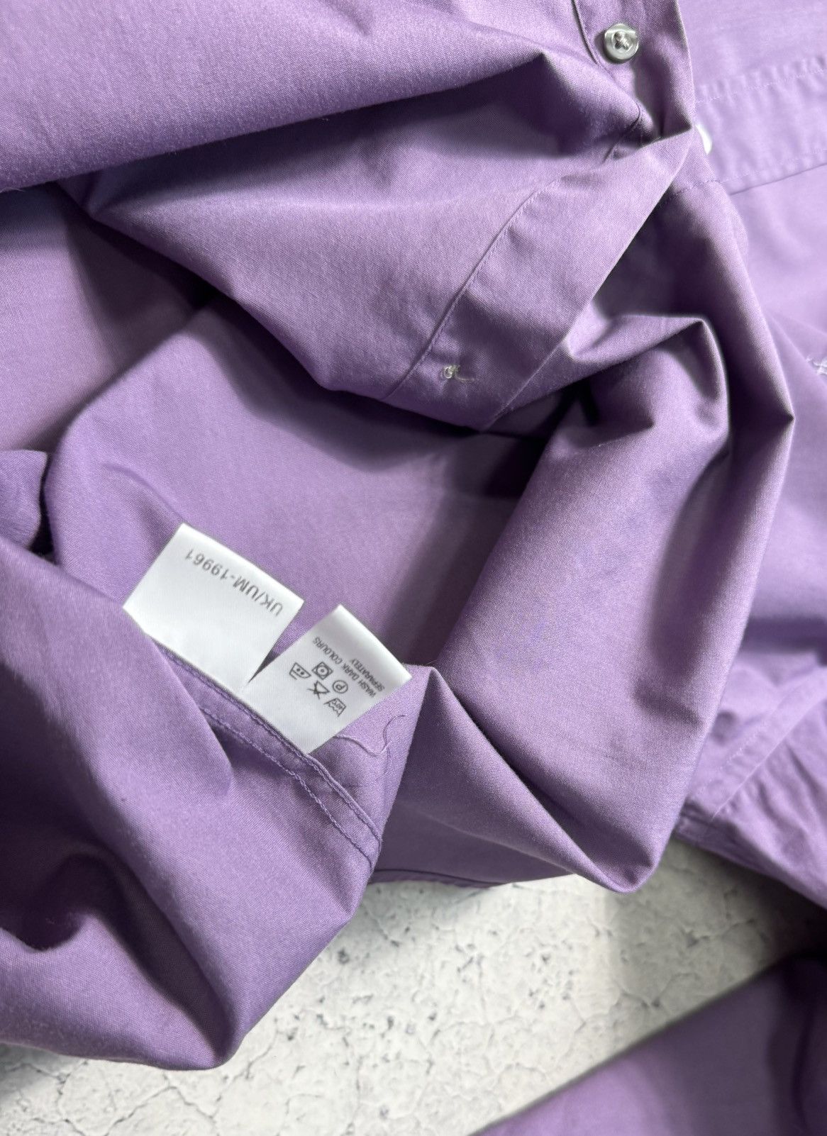 Yves Saint Laurent Yves Saint Laurent YSL Button Luxury Shirt Size US XL / EU 56 / 4 - 10 Thumbnail