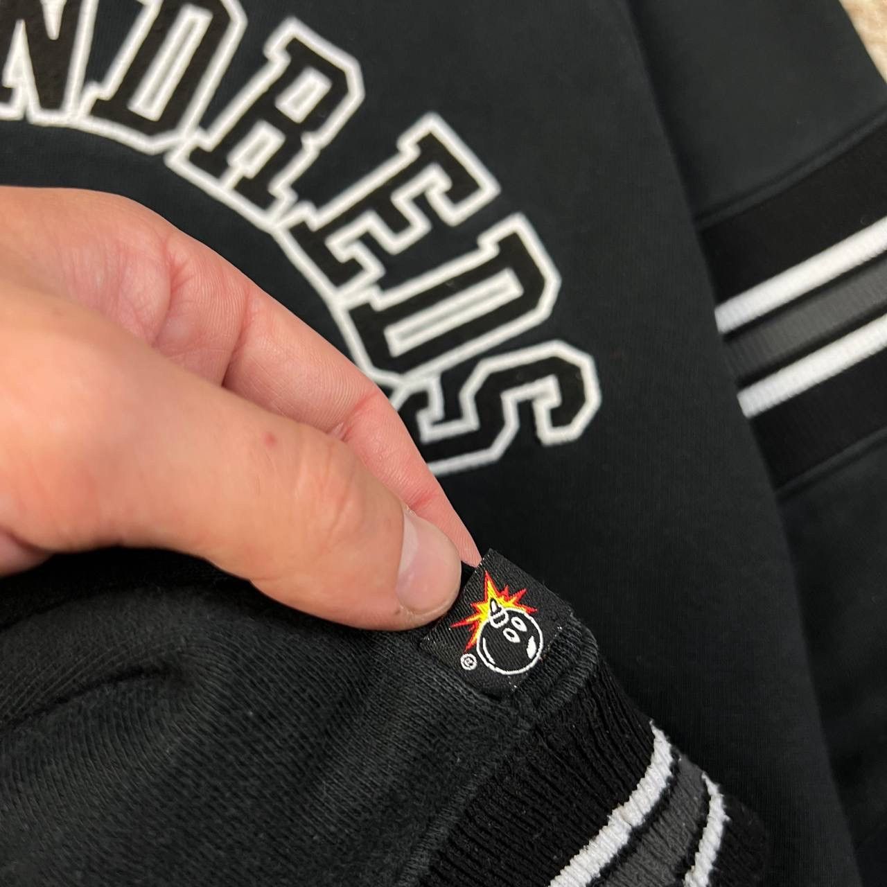 The Hundreds The Hundreds Vintage Y2K Big Logo Sweatshirt Size US M / EU 48-50 / 2 - 6 Thumbnail