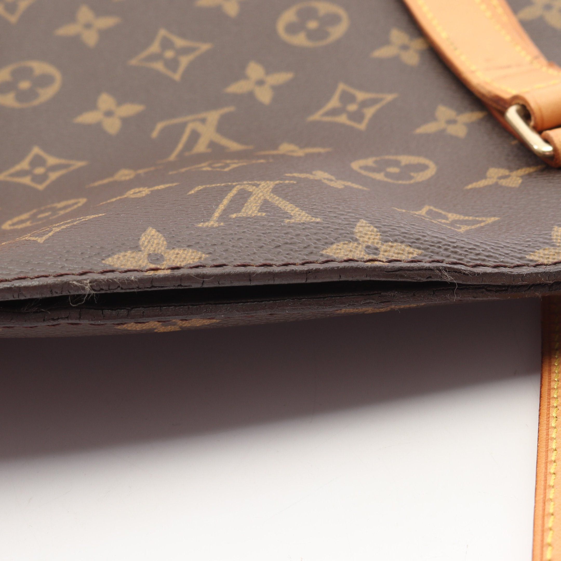 Louis Vuitton Louis Vuitton Stella Pm Mahina Sable Handbag Leather Beige Size ONE SIZE - 1 Thumbnail