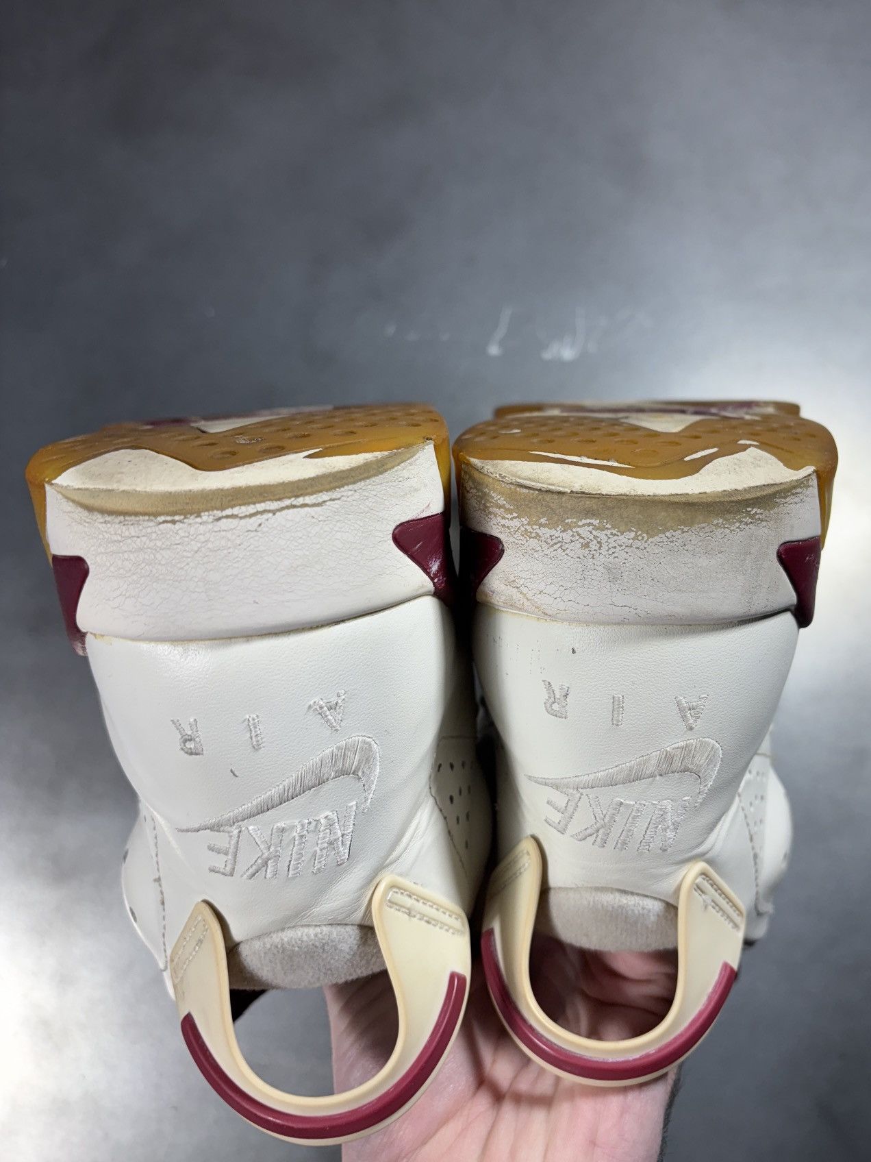 Jordan Brand 2015 Jordan 6 Maroon Air Jordan VI Retro 384664-116 Mens 11 Size US 11 / EU 44 - 12 Thumbnail