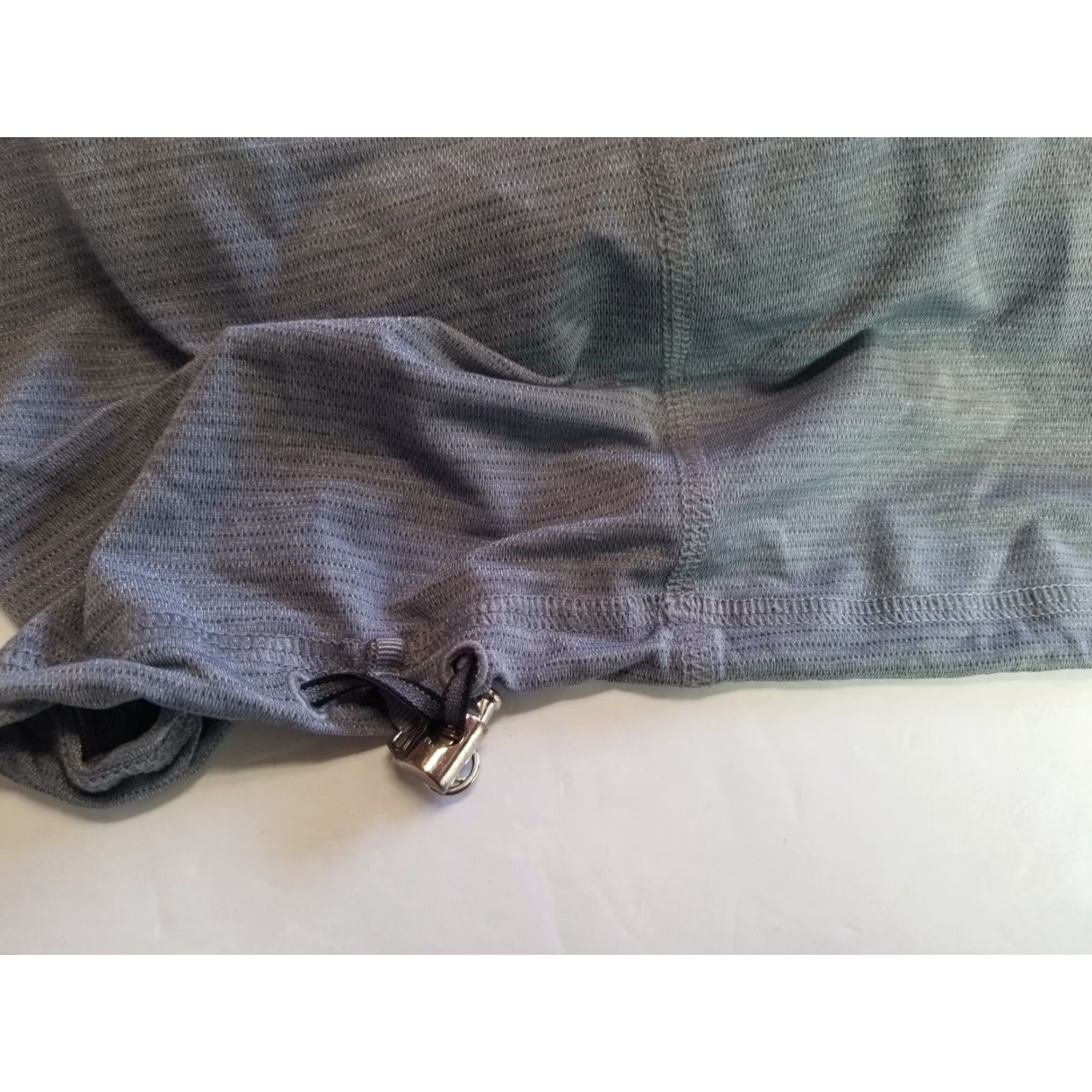Lululemon Lululemon Tank Top Built-In Bra Gray Size 8 Women Activewear Non Padded Tank Top Size M / US 6-8 / IT 42-44 - 6 Thumbnail