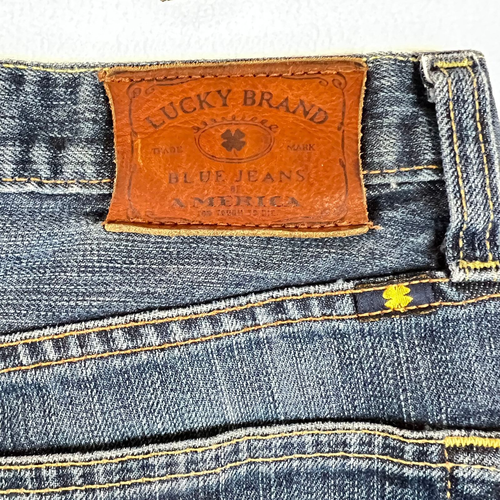 Lucky Brand Lucky Brand jeans mens 34x32 329 Classic Straight Blue Denim Size US 34 / EU 50 - 4 Thumbnail