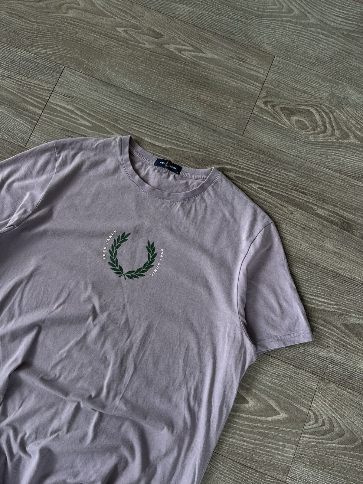 Fred Perry Rare Central Logo Fred Perry Casual Lilian Tee Size US XL / EU 56 / 4 - 7 Thumbnail