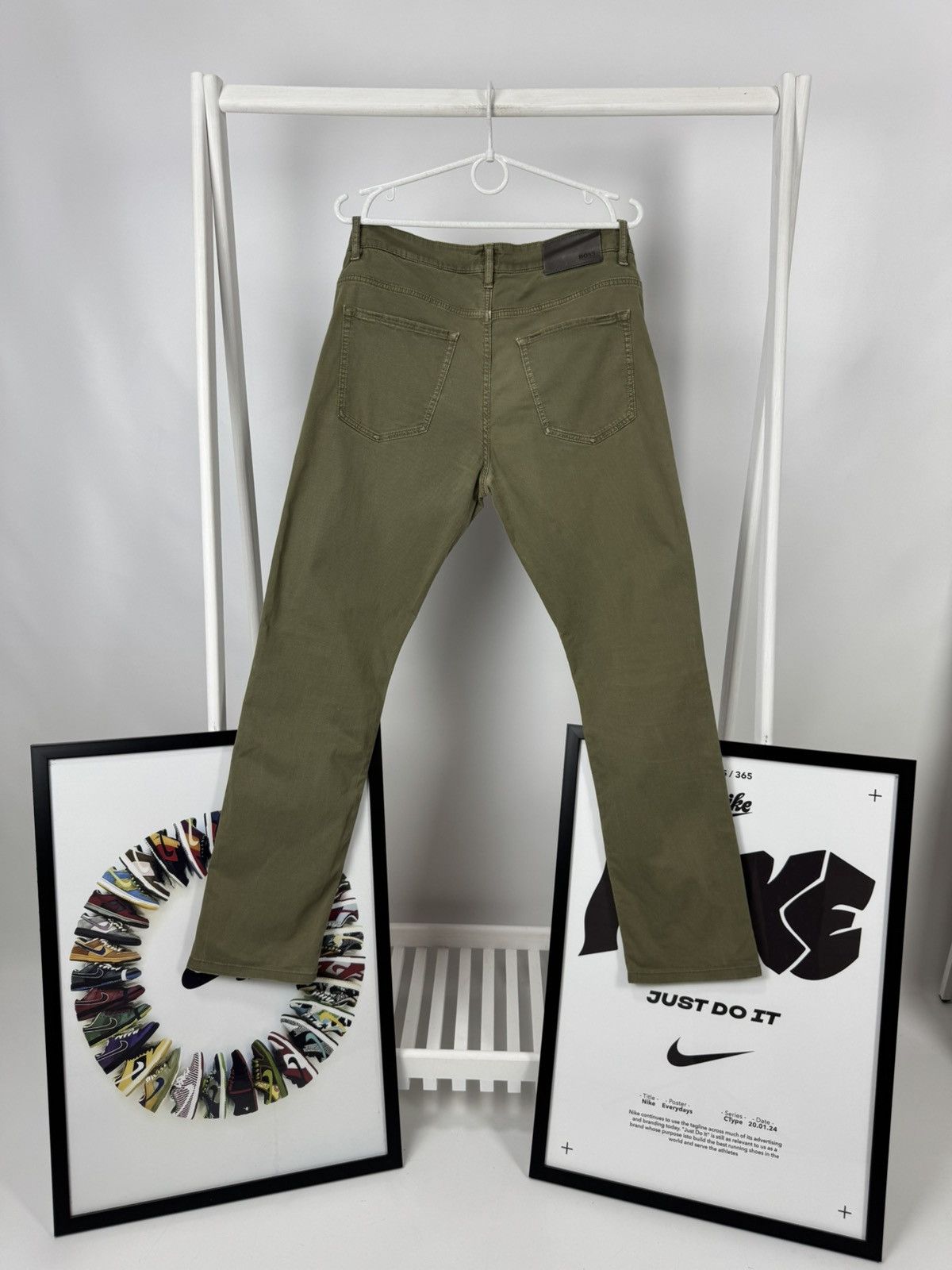 Hugo Boss Hugo Boss 34 Size Chinos Size US 34 / EU 50 - 1 Thumbnail