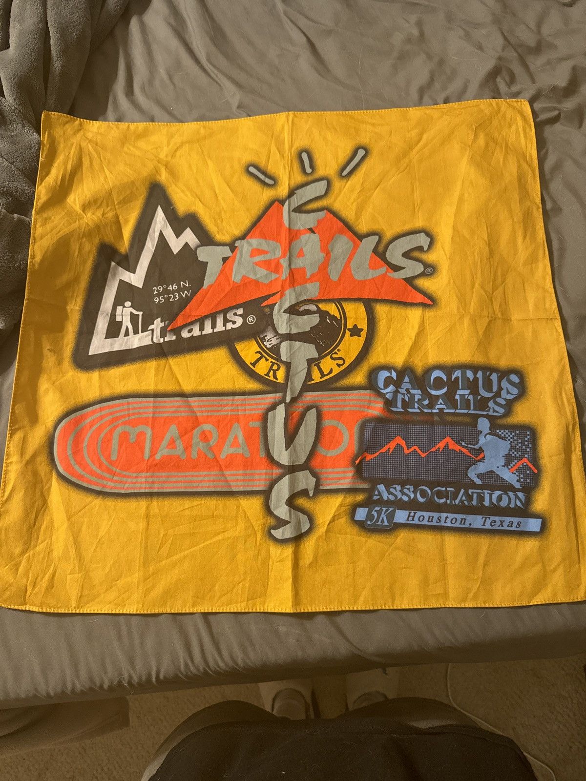 Travis Scott Cactus trails bandana Travis Scott Size ONE SIZE - 2 Thumbnail