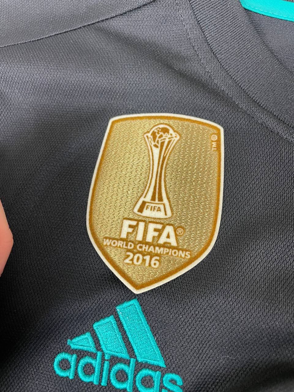 Adidas Adidas Real Madrid 2017 2018 Ronaldo #7 Away Shirt Soccer Size US M / EU 48-50 / 2 - 18 Thumbnail