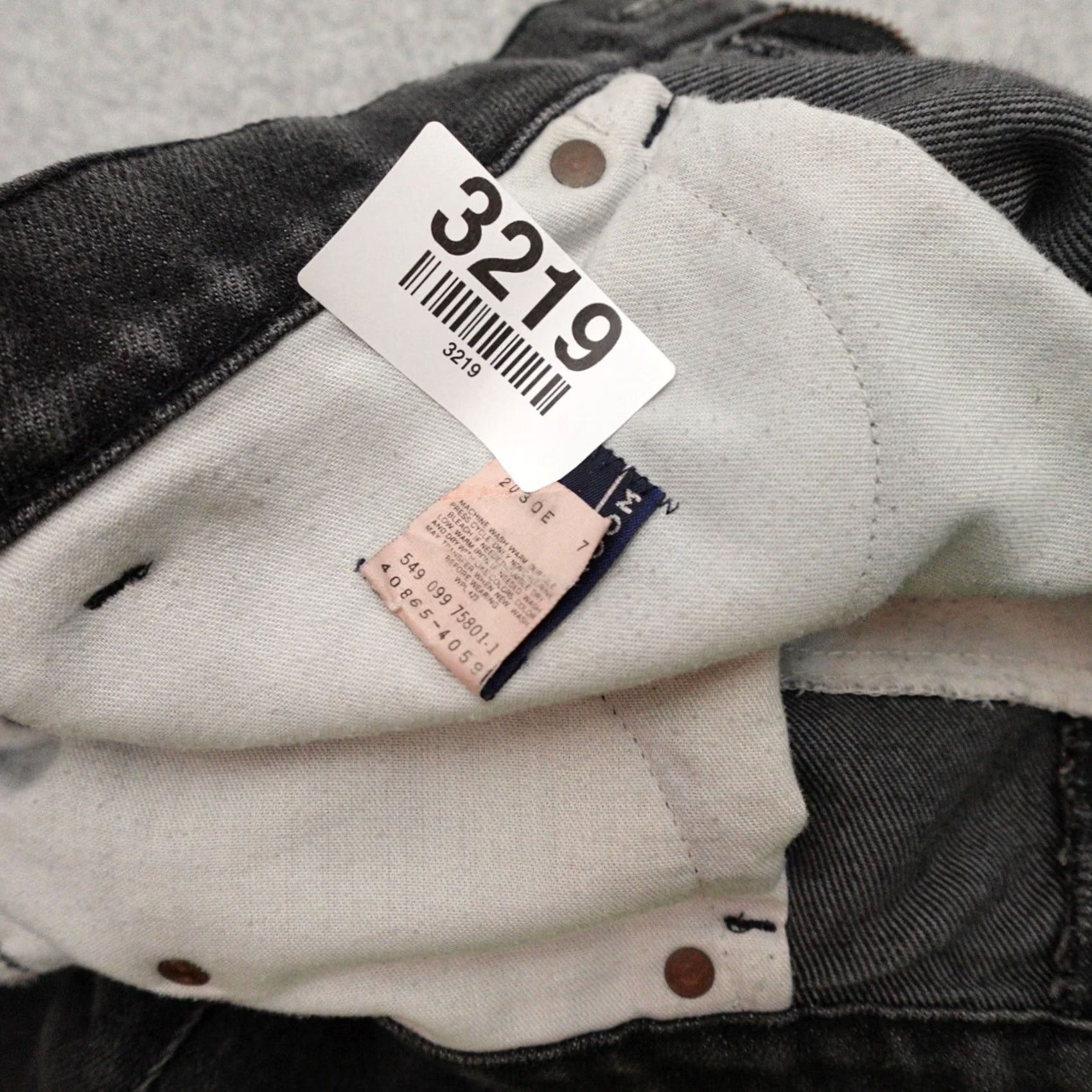 Levi's VINTAGE Levi's Gold Tab Jeans Mens 34x32 USA Black 34 32 Straight Denim Jeans Mens Size US 34 / EU 50 - 4 Thumbnail