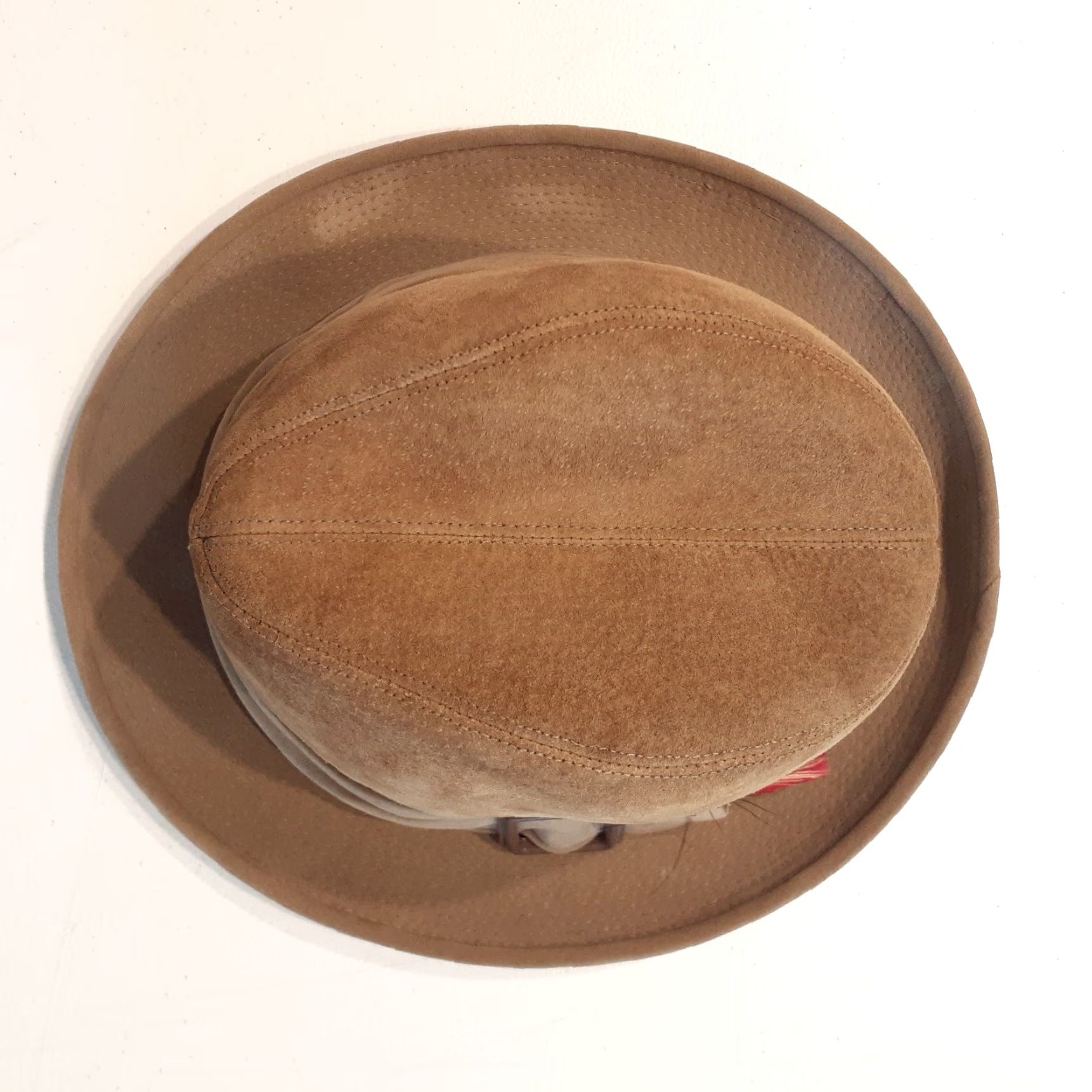 Vintage VINTAGE Dobbs Fedora Suede Hat Beige Side Buckle Feather Mens Size 7 1/4 Size ONE SIZE - 5 Thumbnail