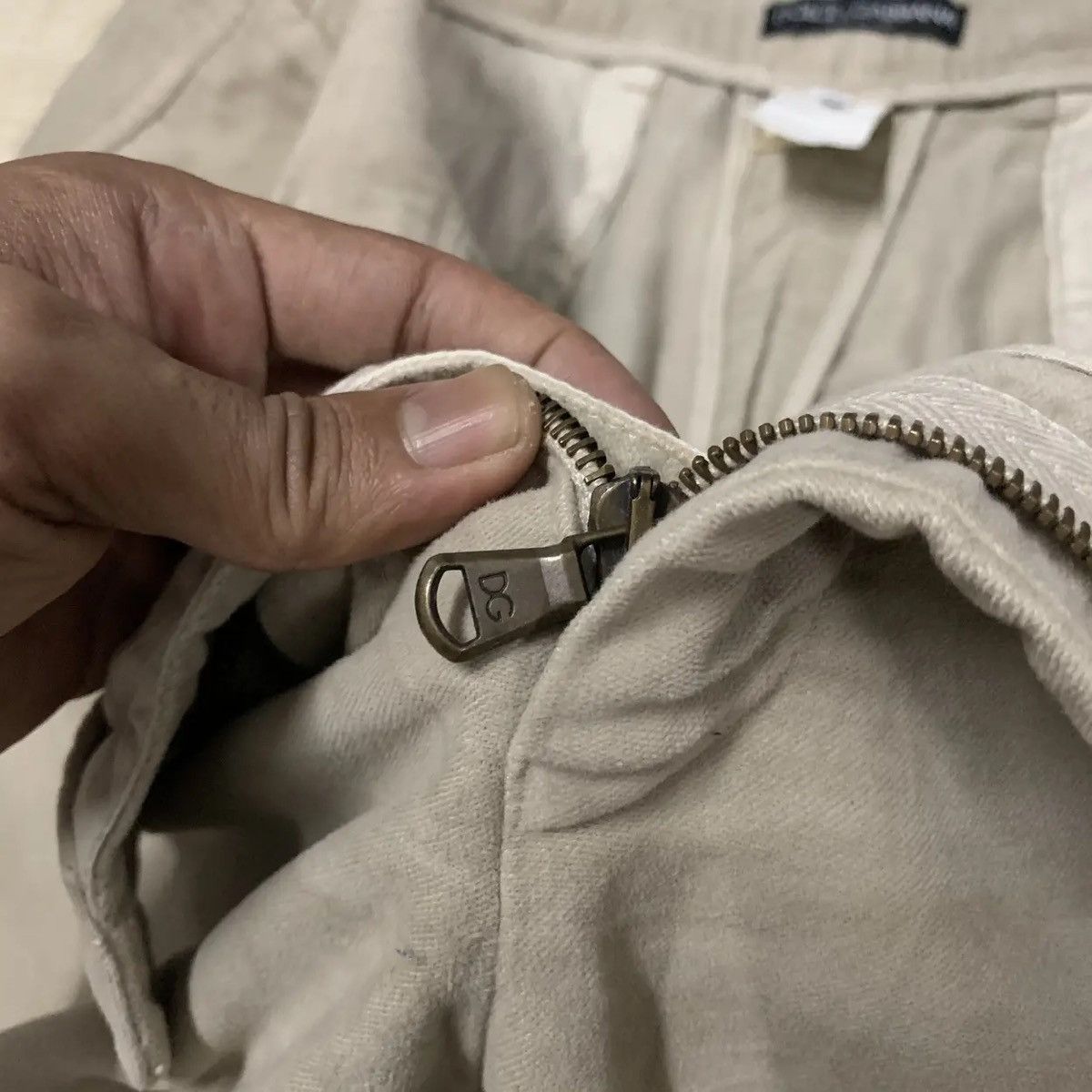 Dolce & Gabbana Vintage D&G Dolce & Gabbana Chino Pants In Size 35 Size US 35 - 10 Thumbnail