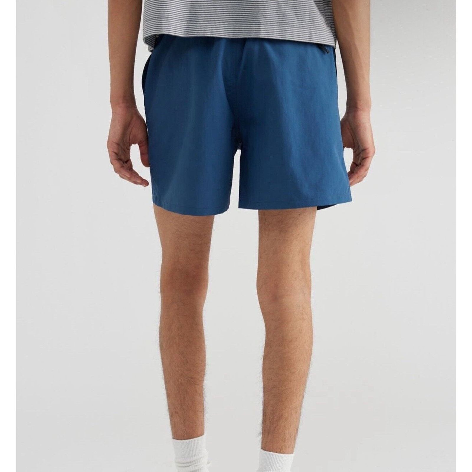Goldwin NWT Goldwin Nylon Shorts 5" Moist Blue Large (4) Pockets Size US 34 / EU 50 - 3 Thumbnail