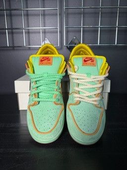 Nike Nike SB Dunk Low "Rodeo Tourmaline" - Size 9 Size US 9 / EU 42 - 3 Thumbnail