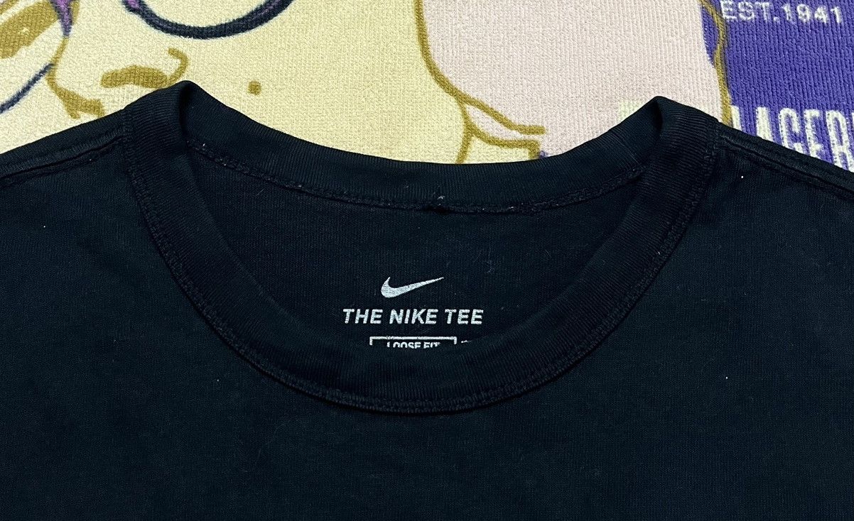 Nike NIKE Swoosh Streetwear Single Pocket Tee Size US XL / EU 56 / 4 - 8 Thumbnail