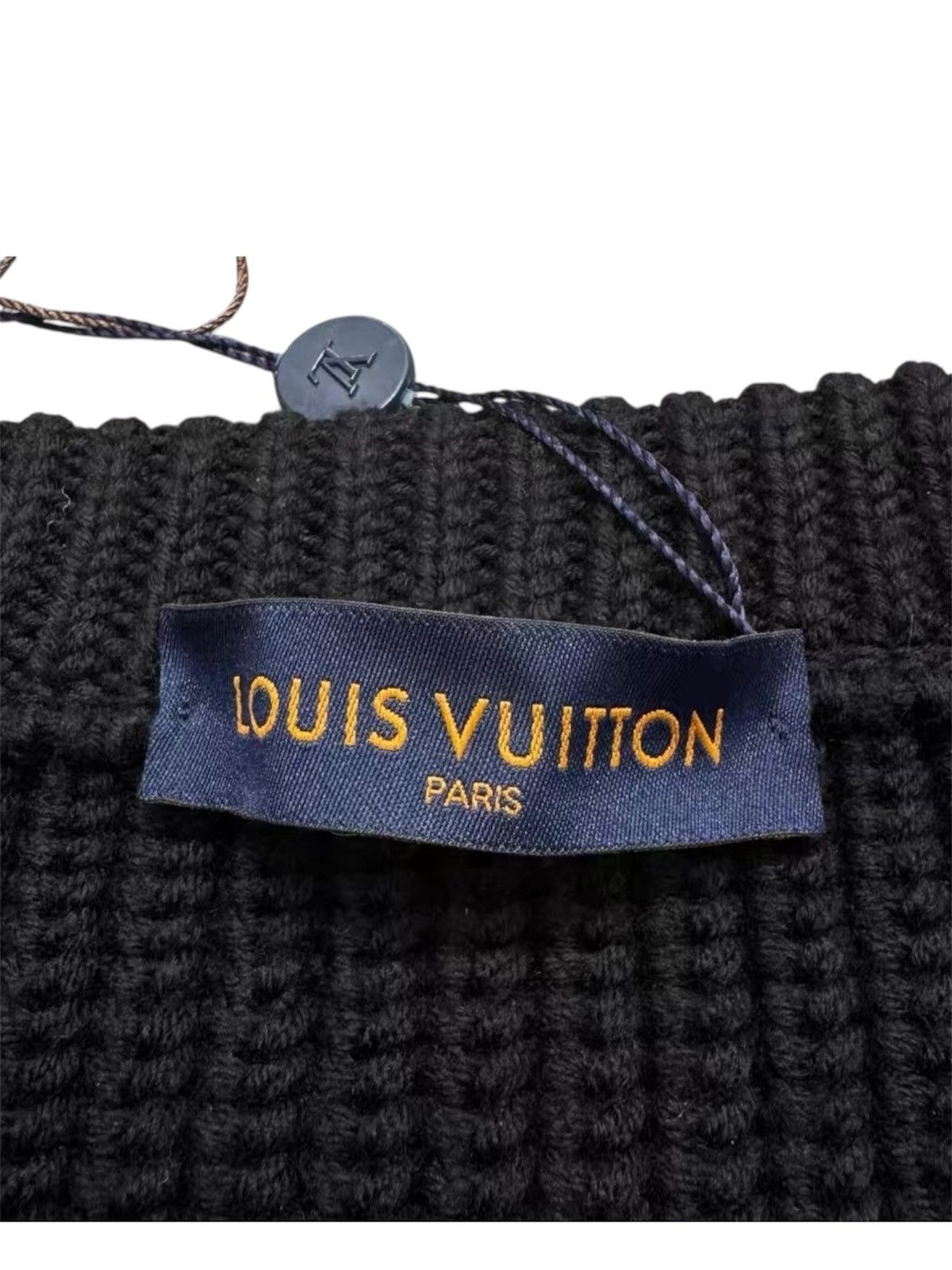 Louis Vuitton Louis Vuitton Monogram M Fur Crew Neck Sweater Size US M / EU 48-50 / 2 - 5 Thumbnail