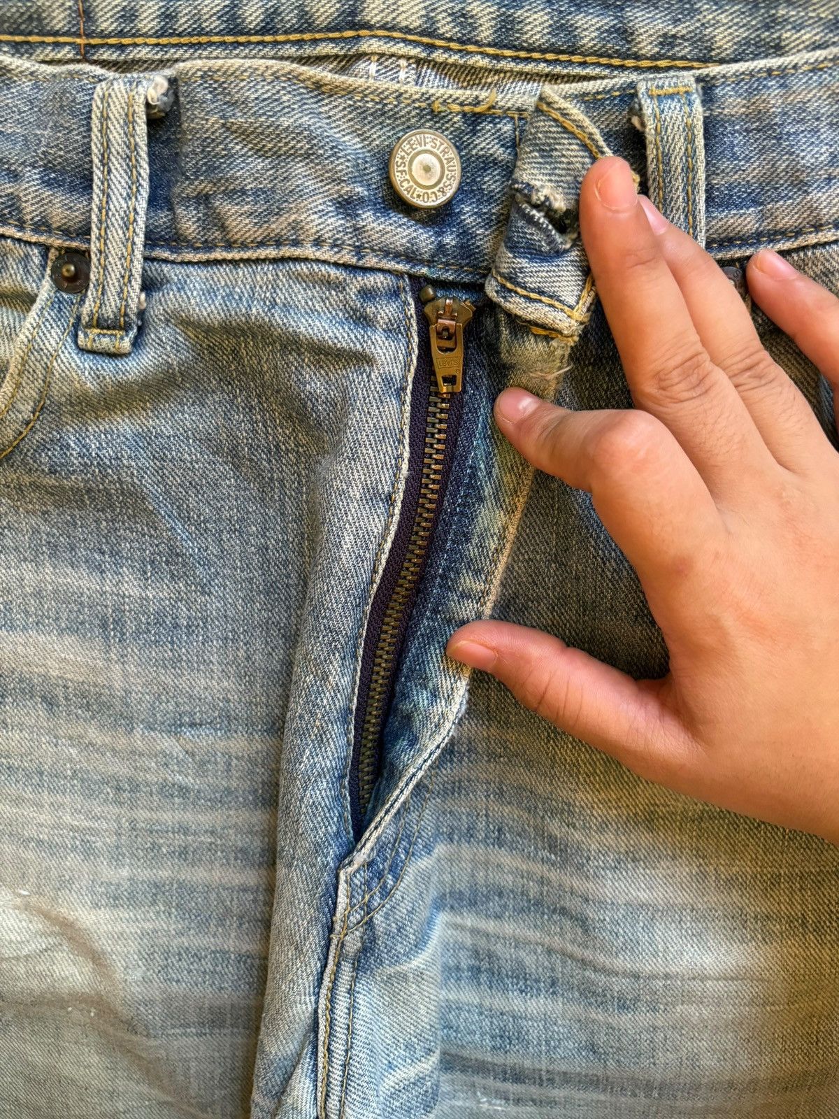 Levi's × Levi's Vintage Clothing Vintage 90s Levis 533 Mud Wash Distressed Loose Jeans Size US 31 - 3 Thumbnail