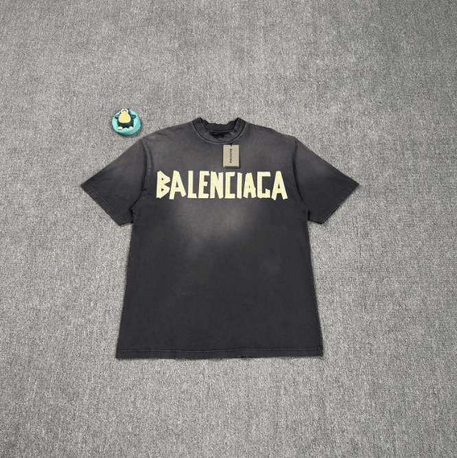 Balenciaga Balenciaga logo print crew neck short-sleeve T-shirt Size US S / EU 44-46 / 1 - 1 Thumbnail
