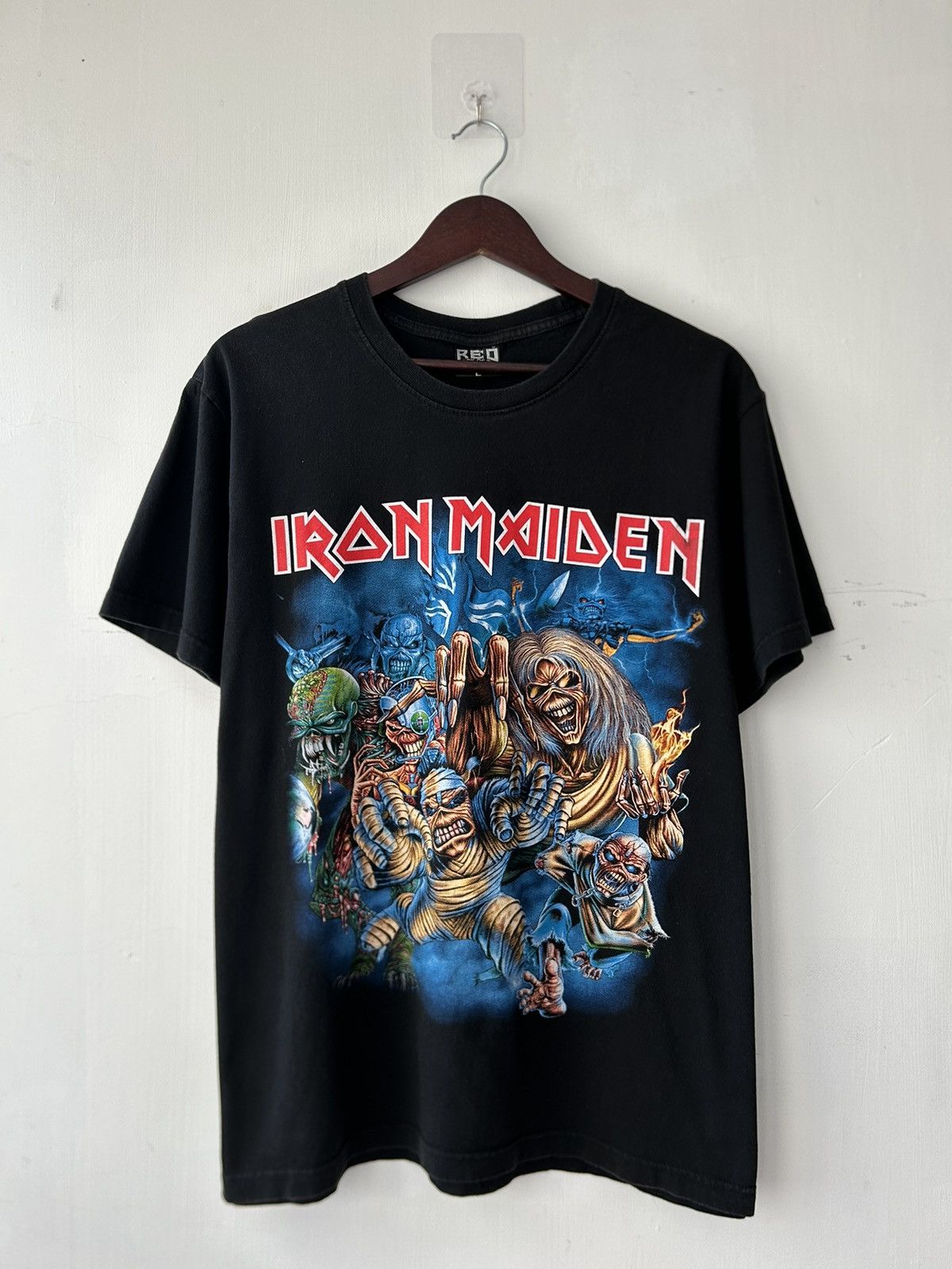 Band Tees Vintage 2000s Iron Maiden Zombie Bootleg Tee Size US L / EU 52-54 / 3 - 2 Thumbnail