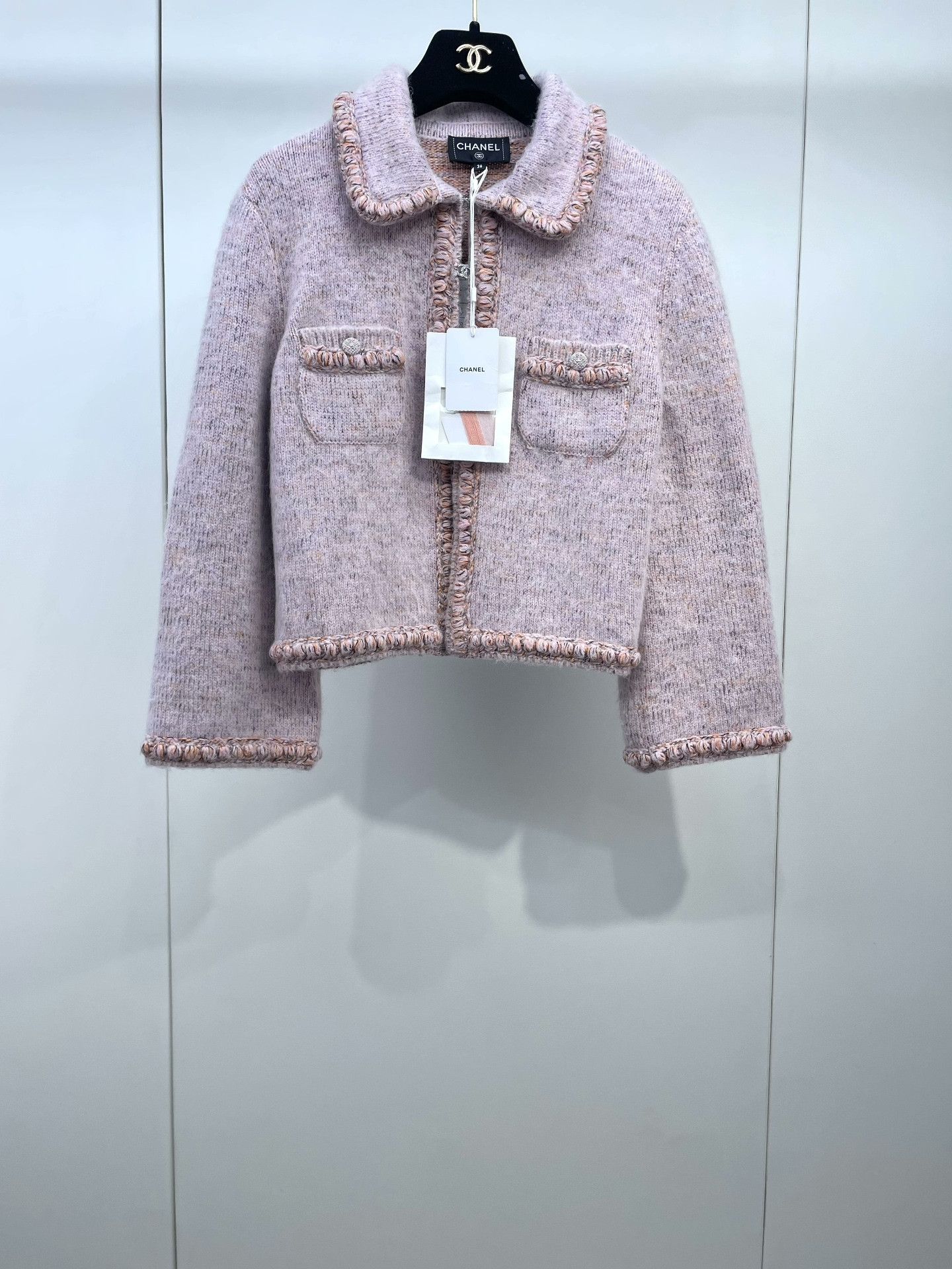 Chanel Chanel 25B Pink Knit Coat Size XS / US 0-2 / IT 36-38 - 1 Thumbnail