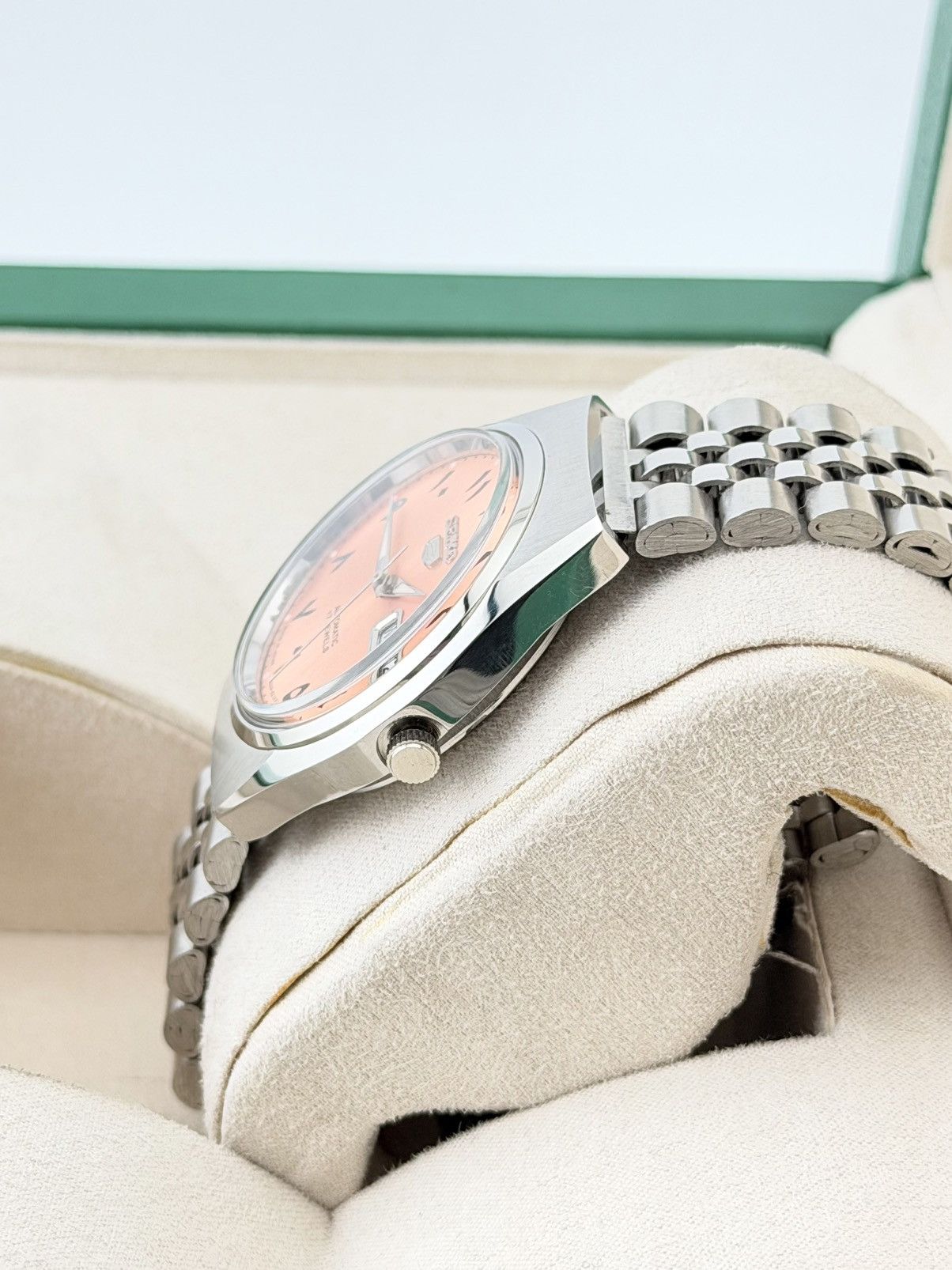 Seiko Vintage Seiko 5 Automatic Watch Salmon Arabic Dial Size 36 - 6 Thumbnail