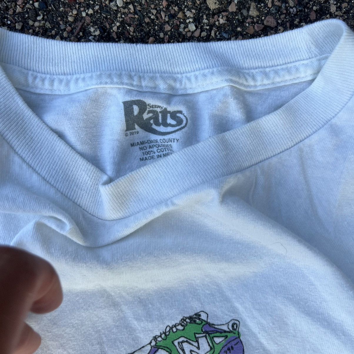 Stray Rats Stray rats NB 2019 tee 550 joker collab Size US L / EU 52-54 / 3 - 3 Thumbnail