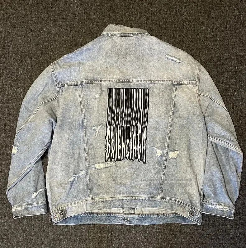 Balenciaga Balenciaga Oversize Embroidered Denim Jacket. Size US L / EU 52-54 / 3 - 2 Thumbnail
