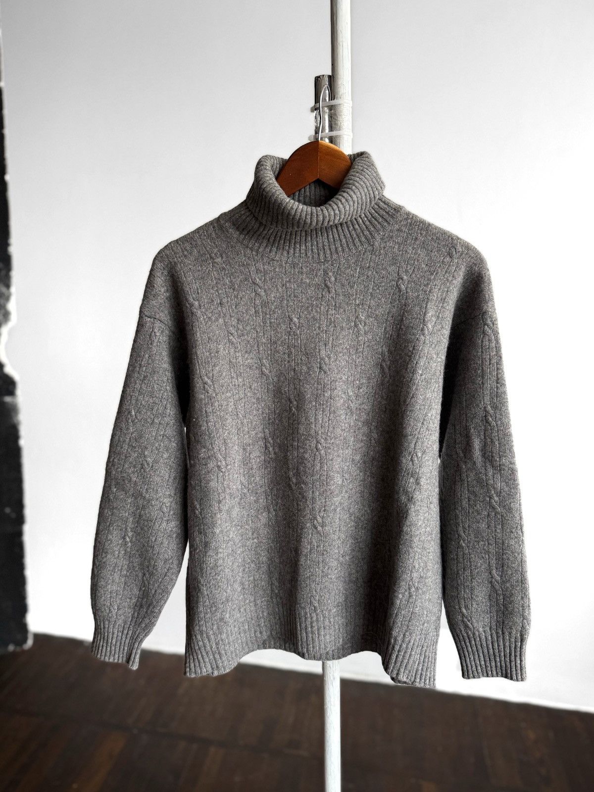 United Colors Of Benetton United Colors of Benetton Wmns Grey Pure Lambswool Sweater Size M / US 6-8 / IT 42-44 - 3 Thumbnail