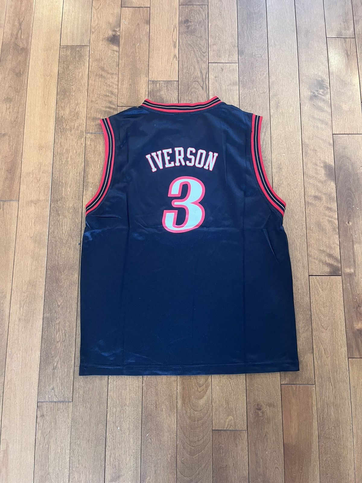 Reebok Pistons Reebok jersey Size US M / EU 48-50 / 2 - 3 Thumbnail