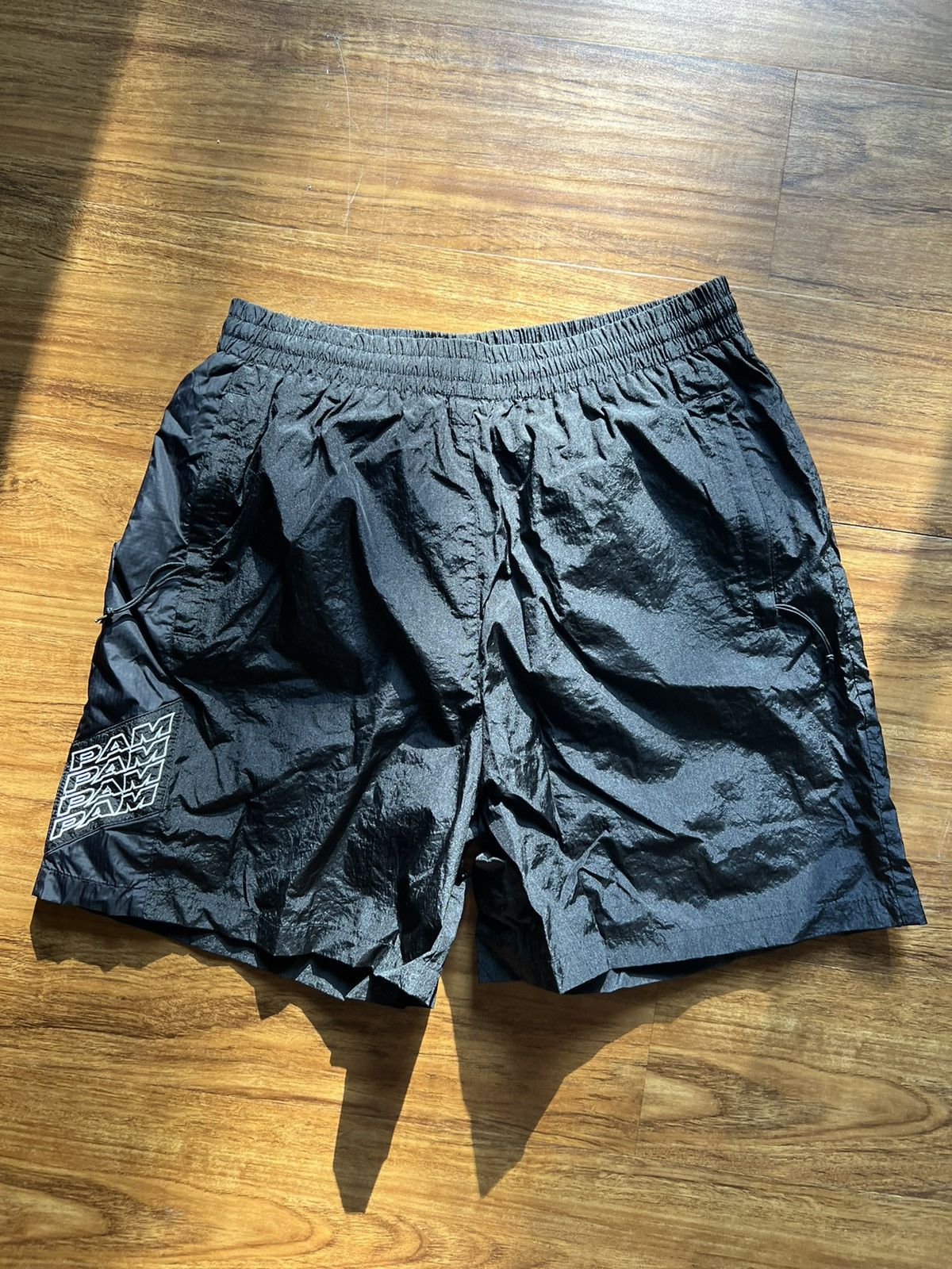 Perks And Mini Perks And Mini Nylon Logo shorts Size US 28 / EU 44 - 1 Thumbnail