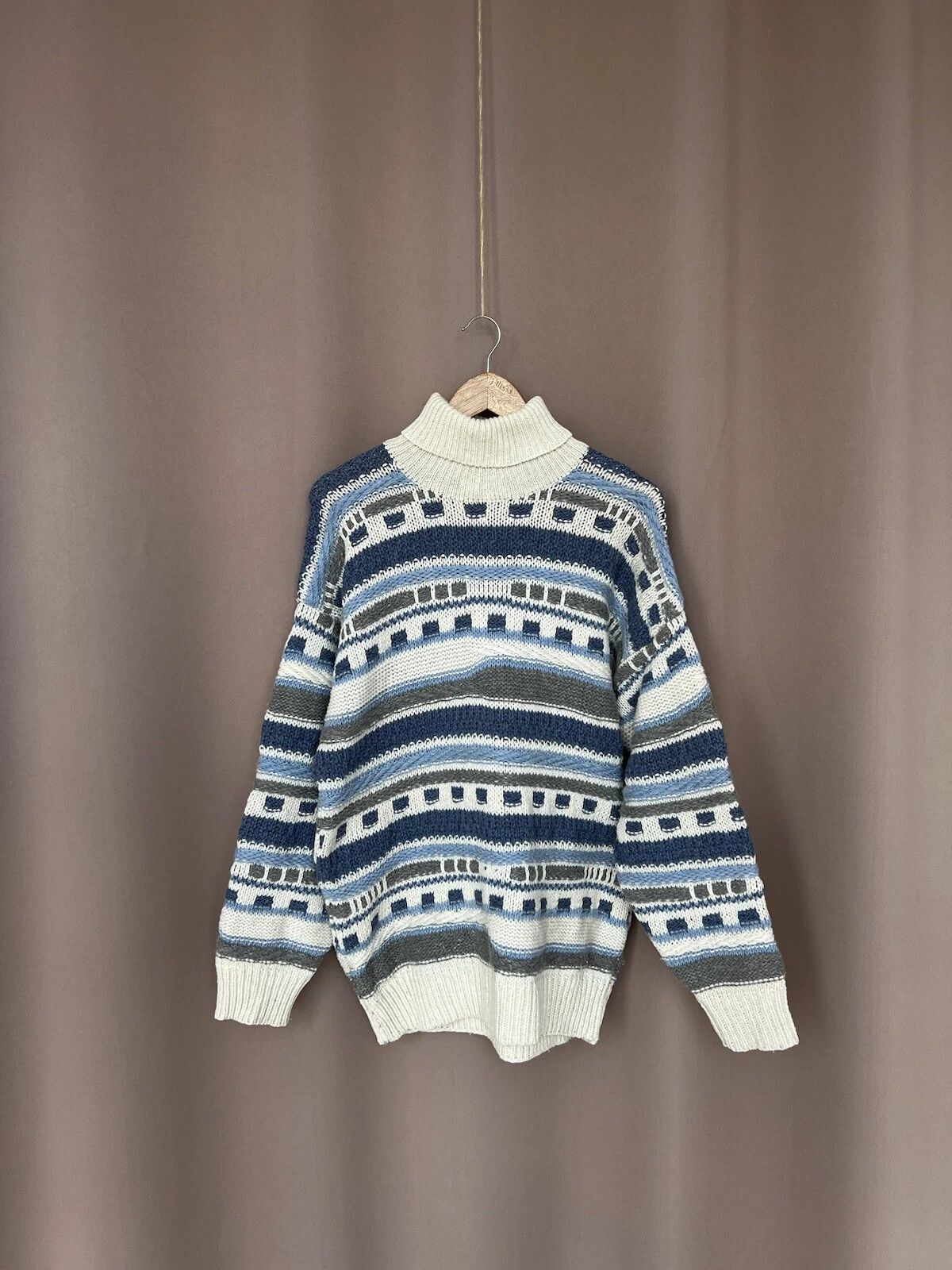 Coogi Coogi Australia Knit Sweater Mens Size L/XL Heavy Vintage Size US L / EU 52-54 / 3 - 1 Thumbnail