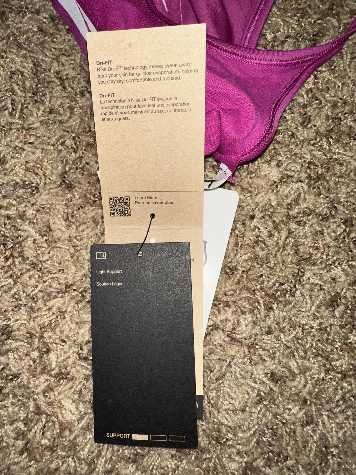 Nike Nike One Big Kids' (Girls') Swoosh Sports Bra Sample Size ONE SIZE - 9 Thumbnail