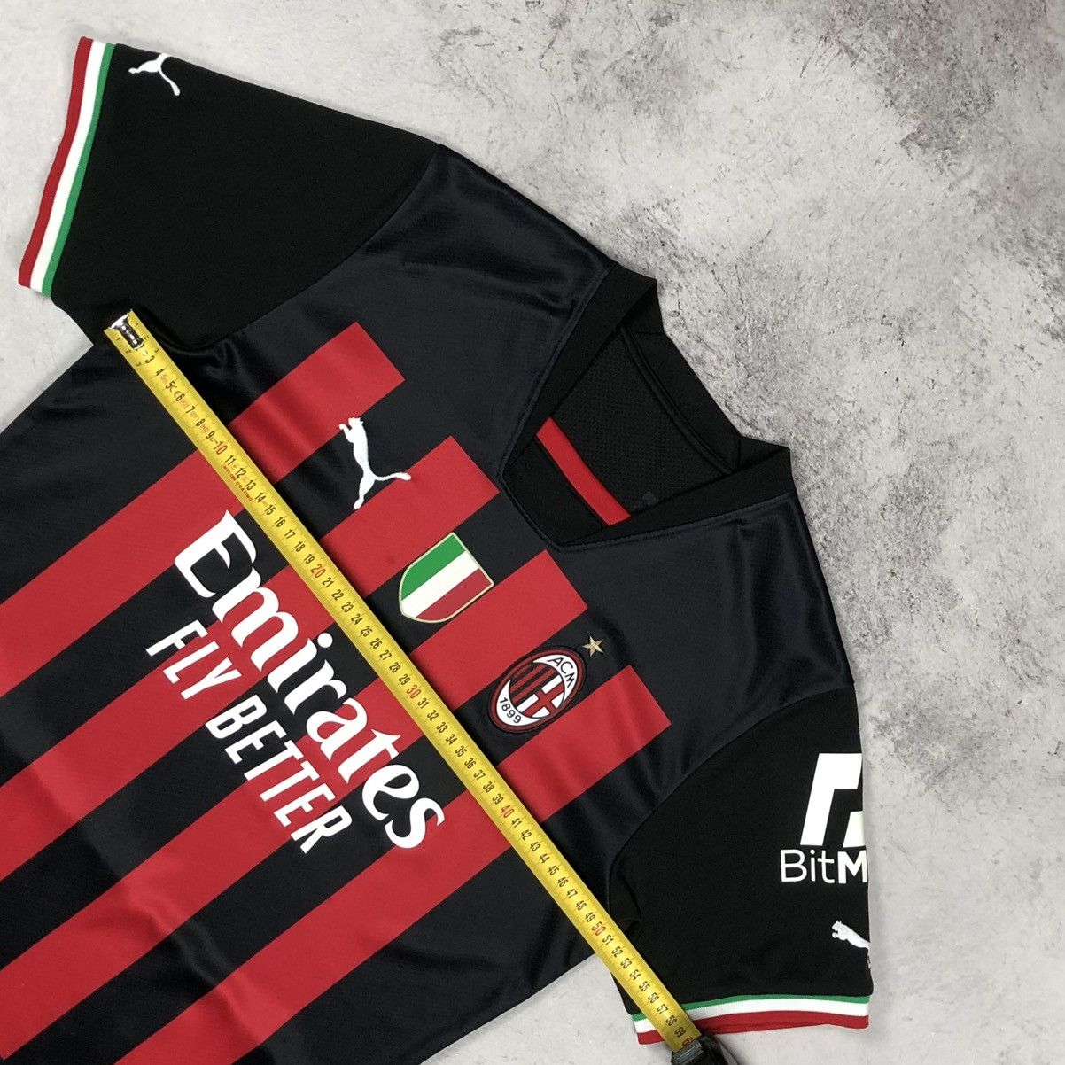 Puma AC Milan 2022-2023 Puma Home Soccer Jersey Kit Size US M / EU 48-50 / 2 - 25 Thumbnail