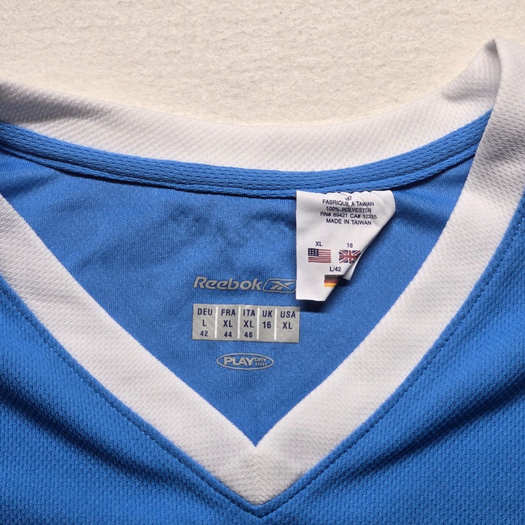 Reebok Reebok Shirt Tank Womens XL Blue Play Dry V-Neck Athletic Wear Breathable Moisture Wicking Logo Size XL / US 12-14 / IT 48-50 - 2 Thumbnail