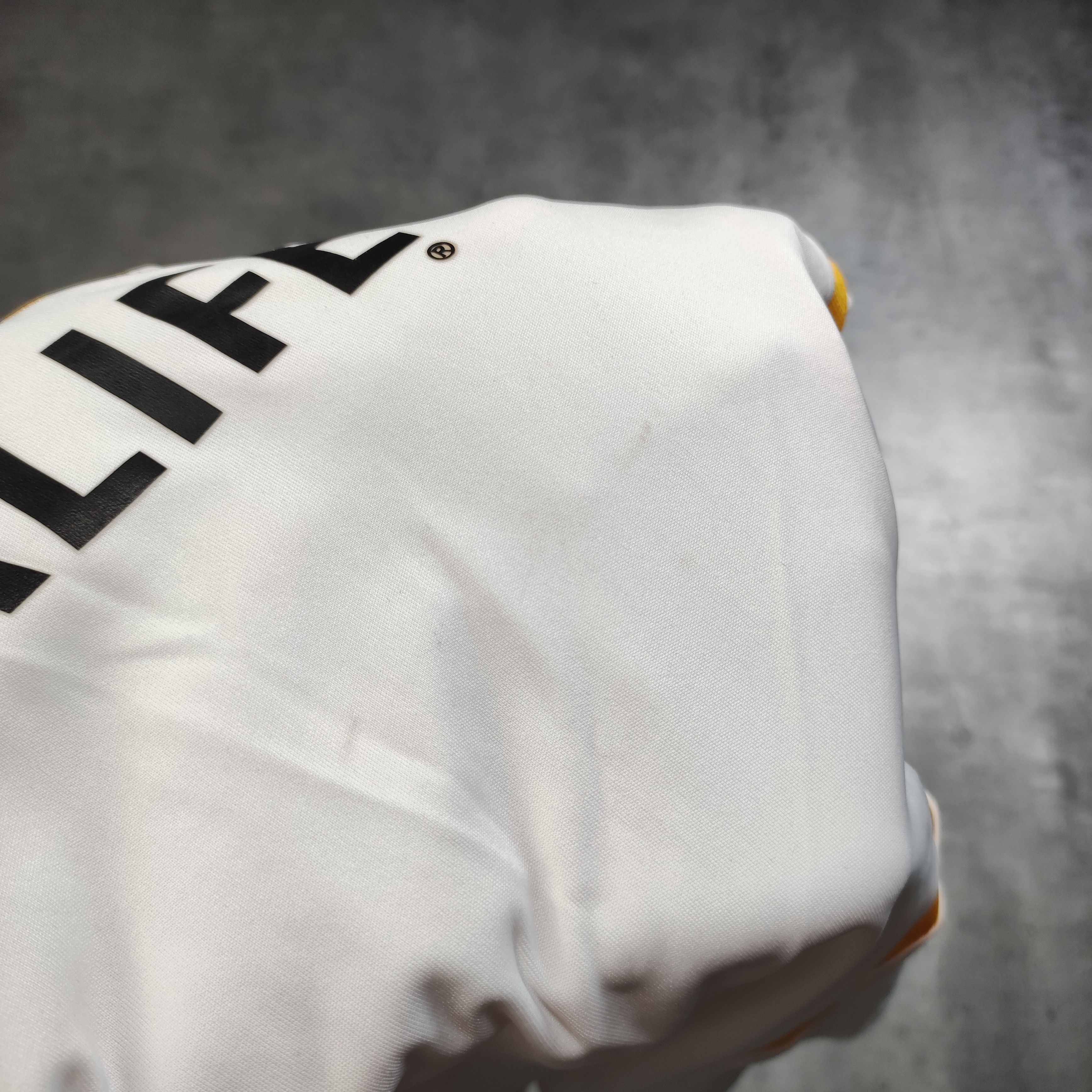 Vintage RARE Vintage Adiads x LA Galaxy #23 Beckham Home Jersey Size US XL / EU 56 / 4 - 7 Thumbnail
