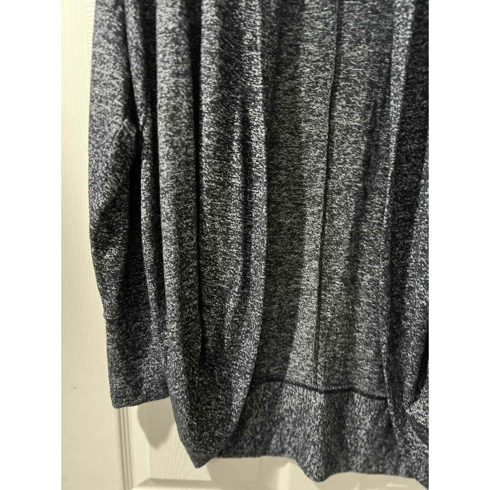 Athleta Athleta Luxe Pose Wrap Charcoal Gray Open Size S A001796 Size S / US 4 / IT 40 - 2 Thumbnail