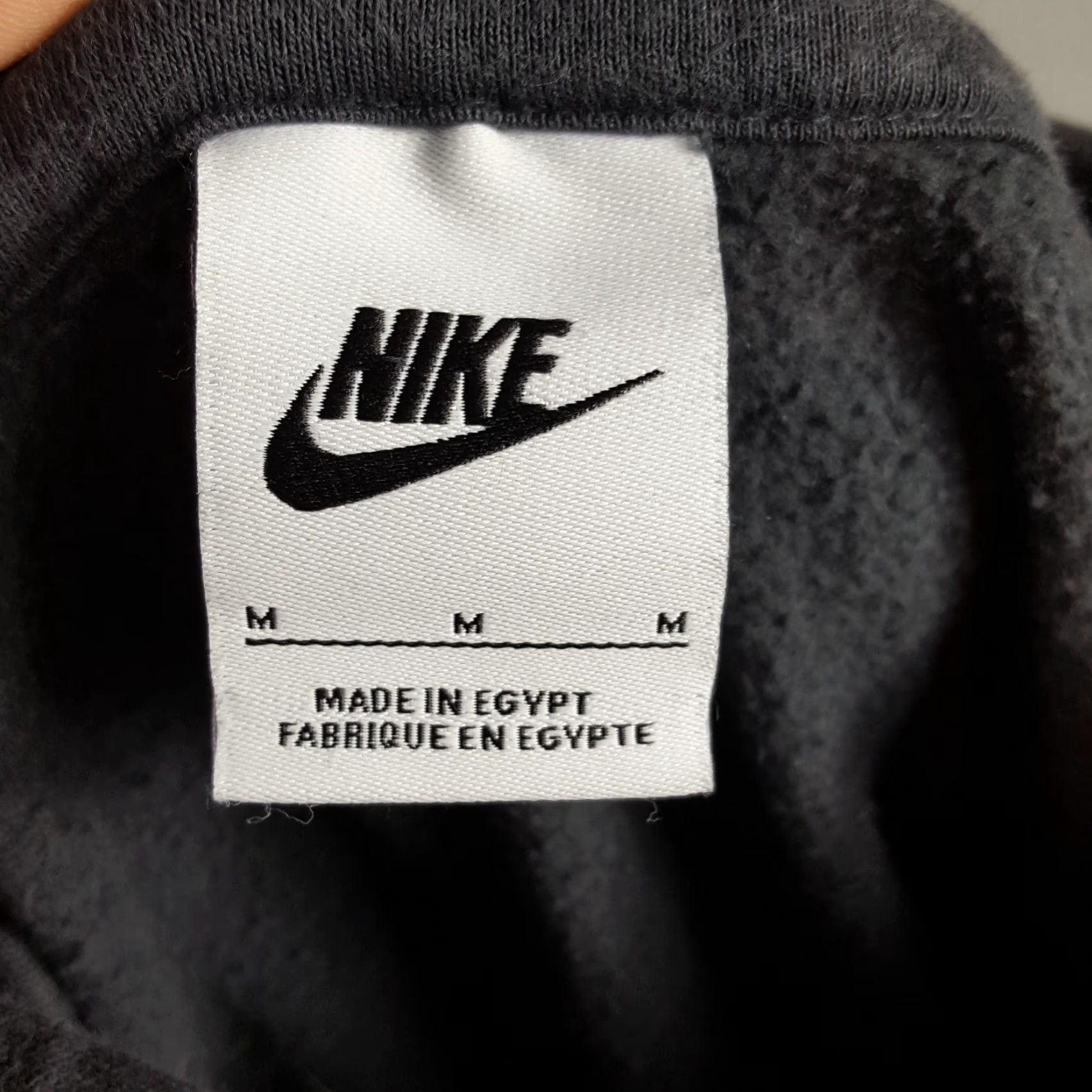 Nike VINTAGE Nike All Over Print AOP Swoosh Logo Gray Size M Pullover Sweatshirt Hoodie Crewneck Men Nike Sportswear Size US M / EU 48-50 / 2 - 6 Thumbnail
